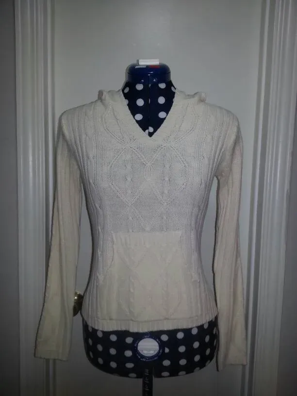Digital - White Knitted Hoodie (Size Small)