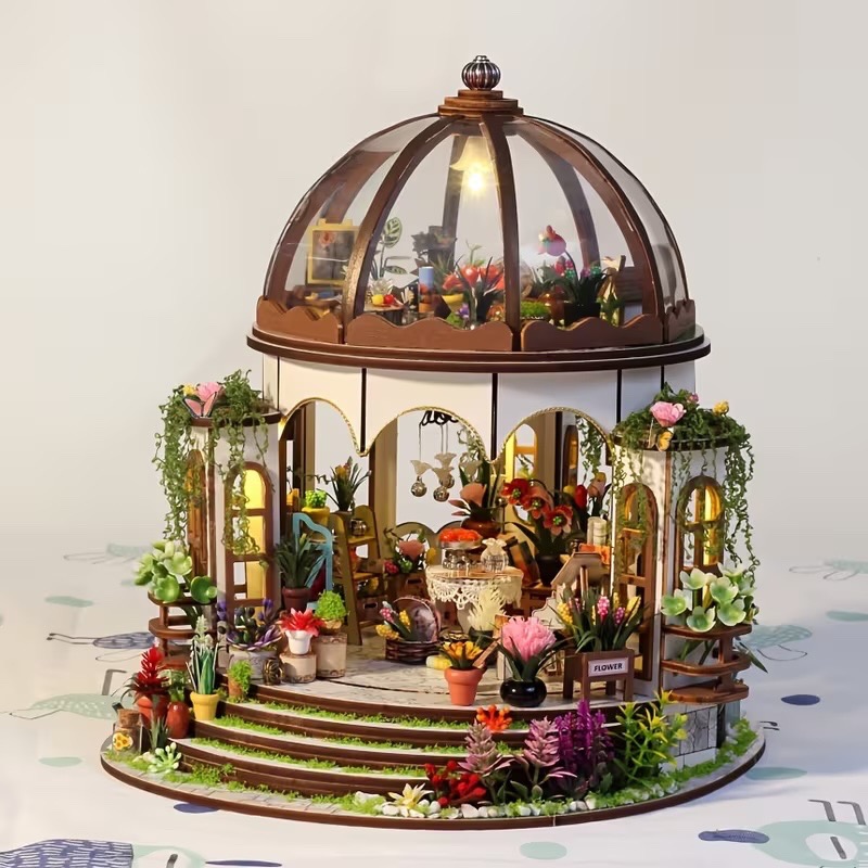 Miniature House Kit - Hanging Garden Greenhouse