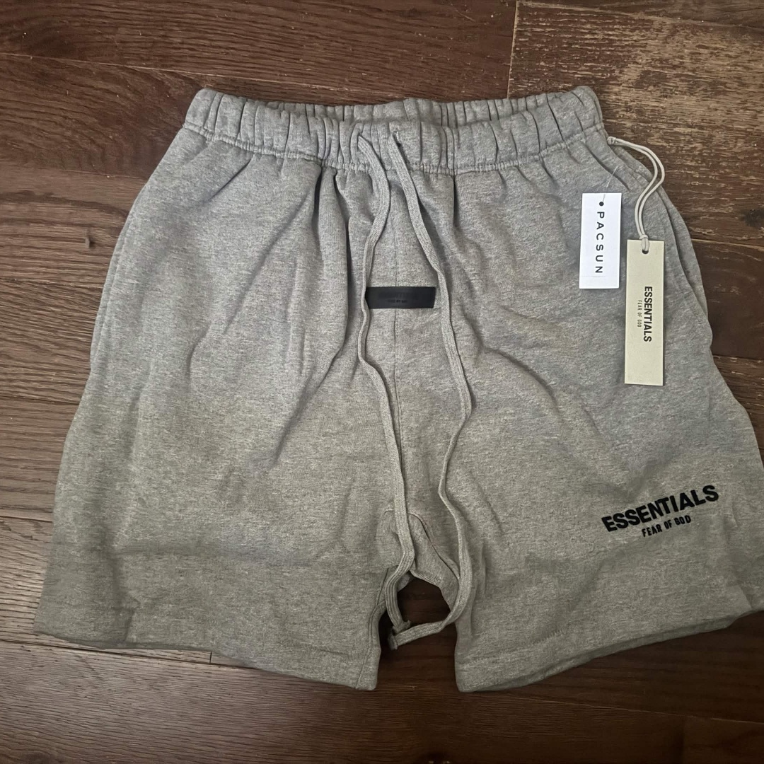 Essential Shorts — Light Oatmeal Grey