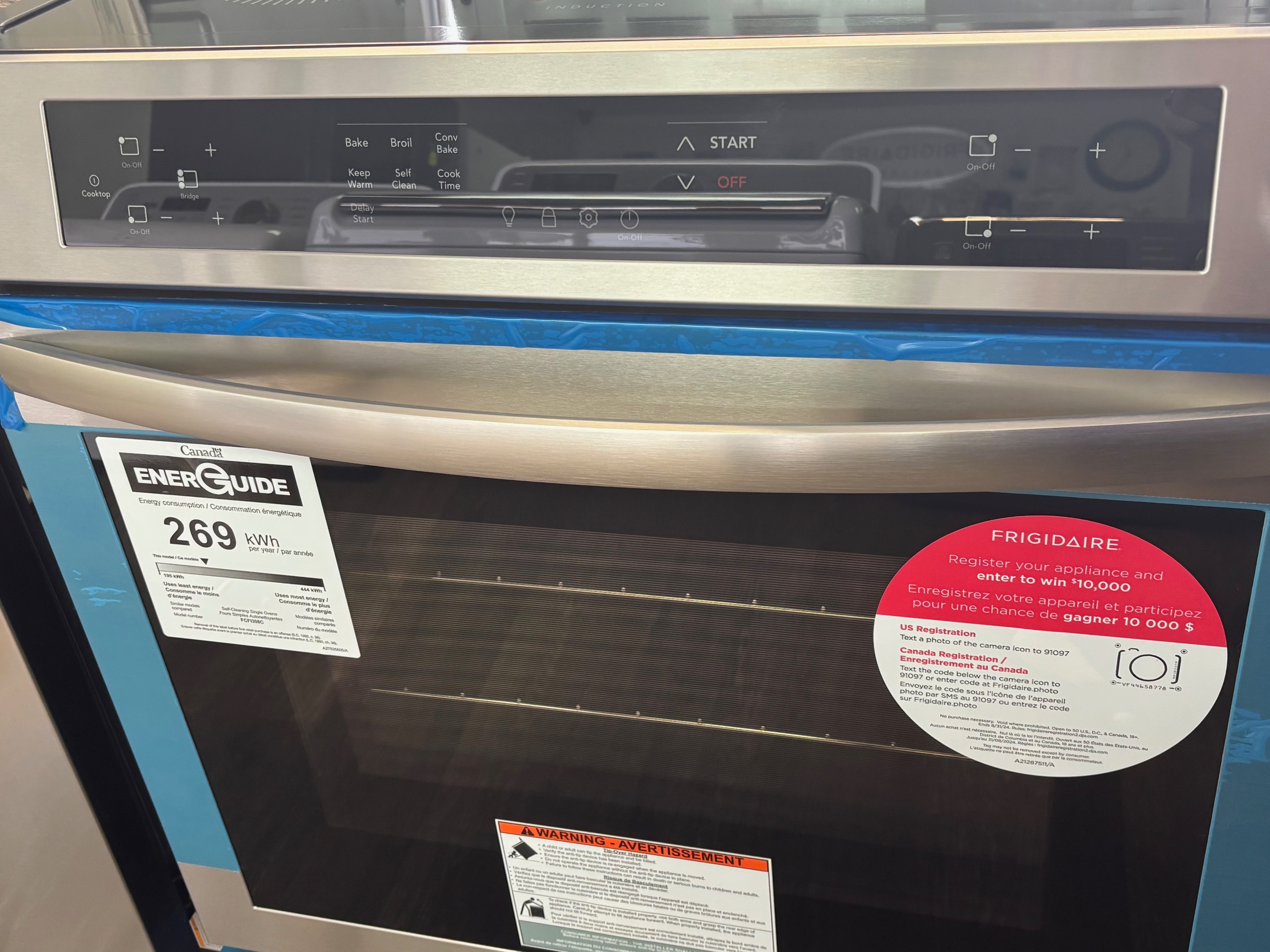 FRIGIDAIRE STOVE - photo 2