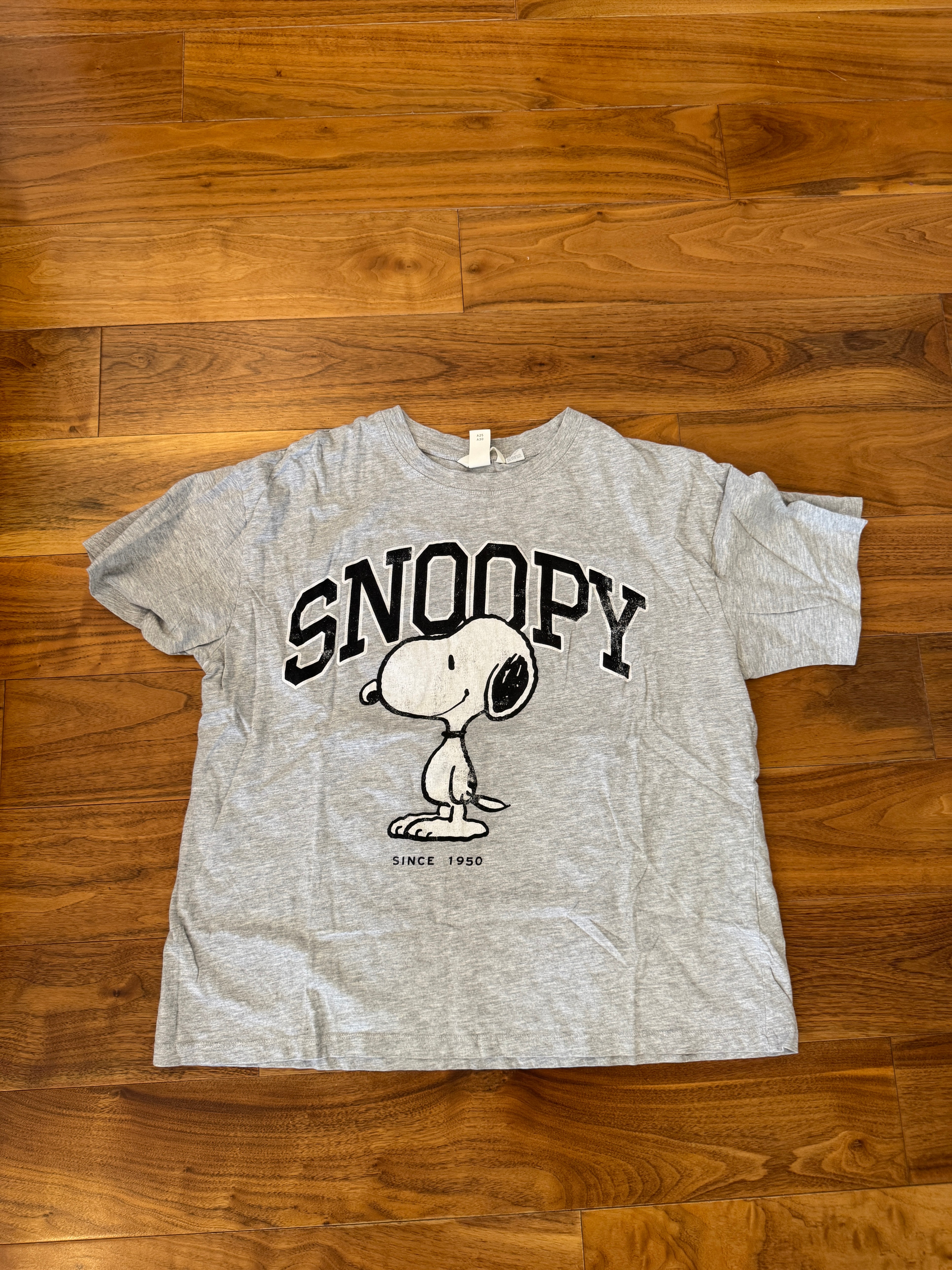 Grey Snoopy T-Shirt