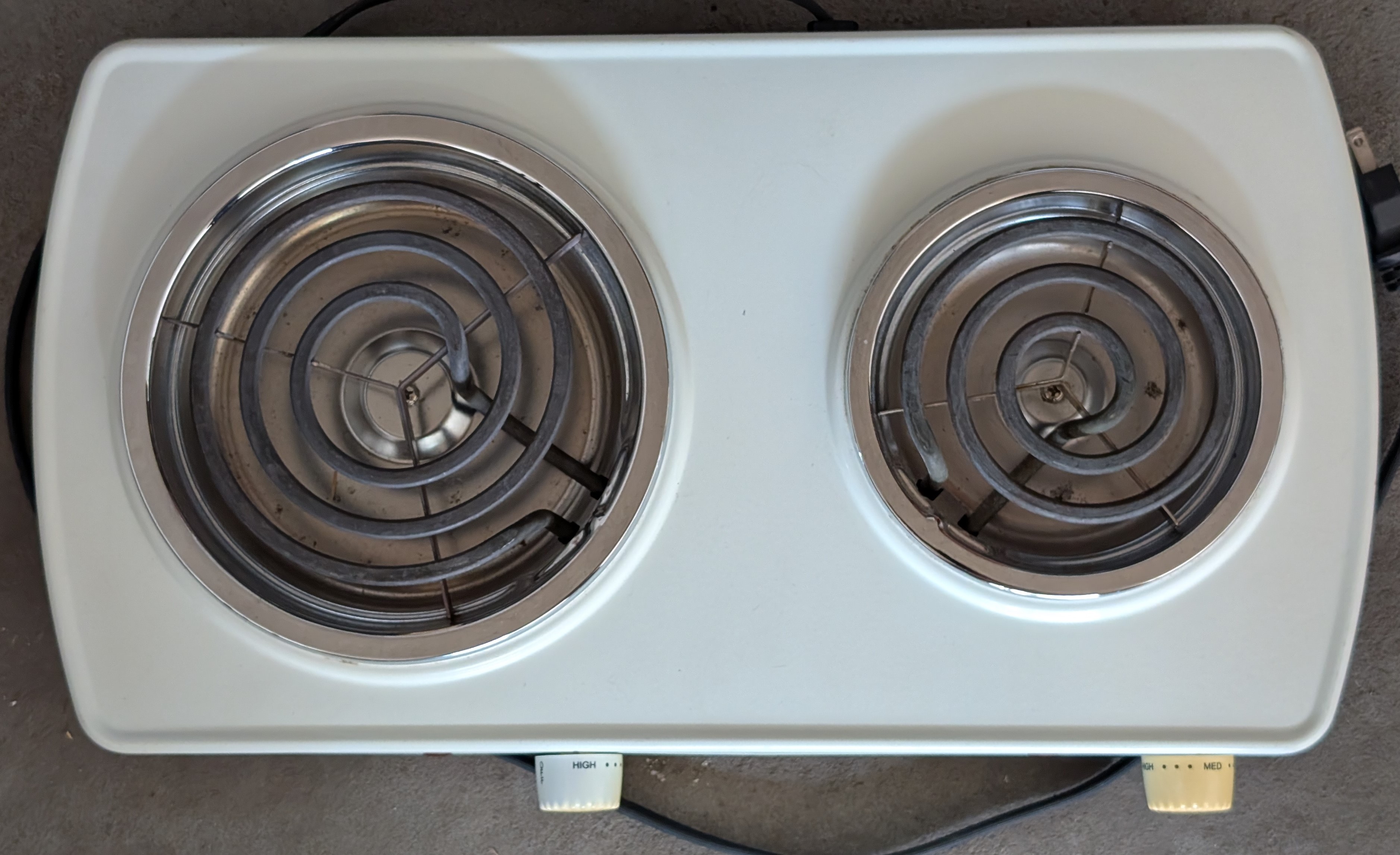 Salton Double Burner Hot Plate