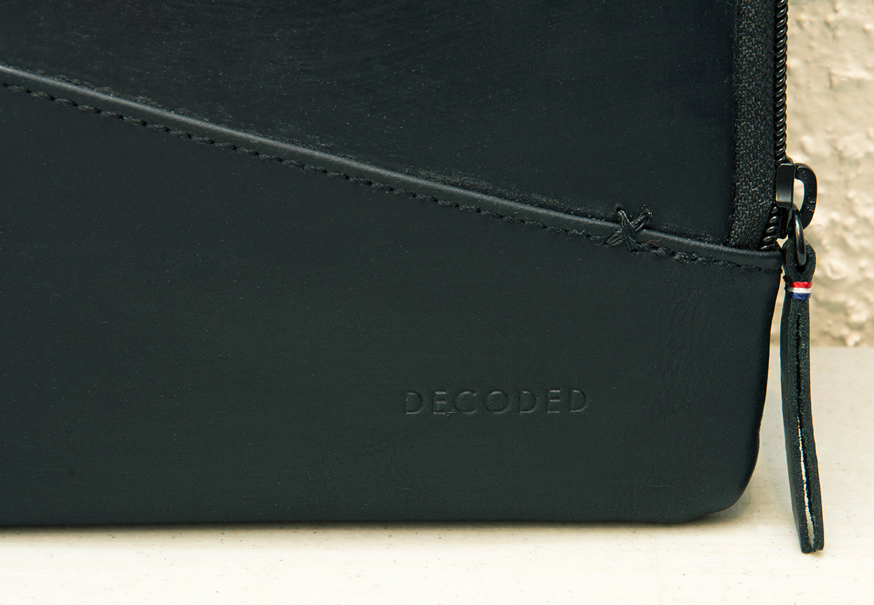 Decoded Black Leather Sleeve Case with Padded Interior (New) - photo 3