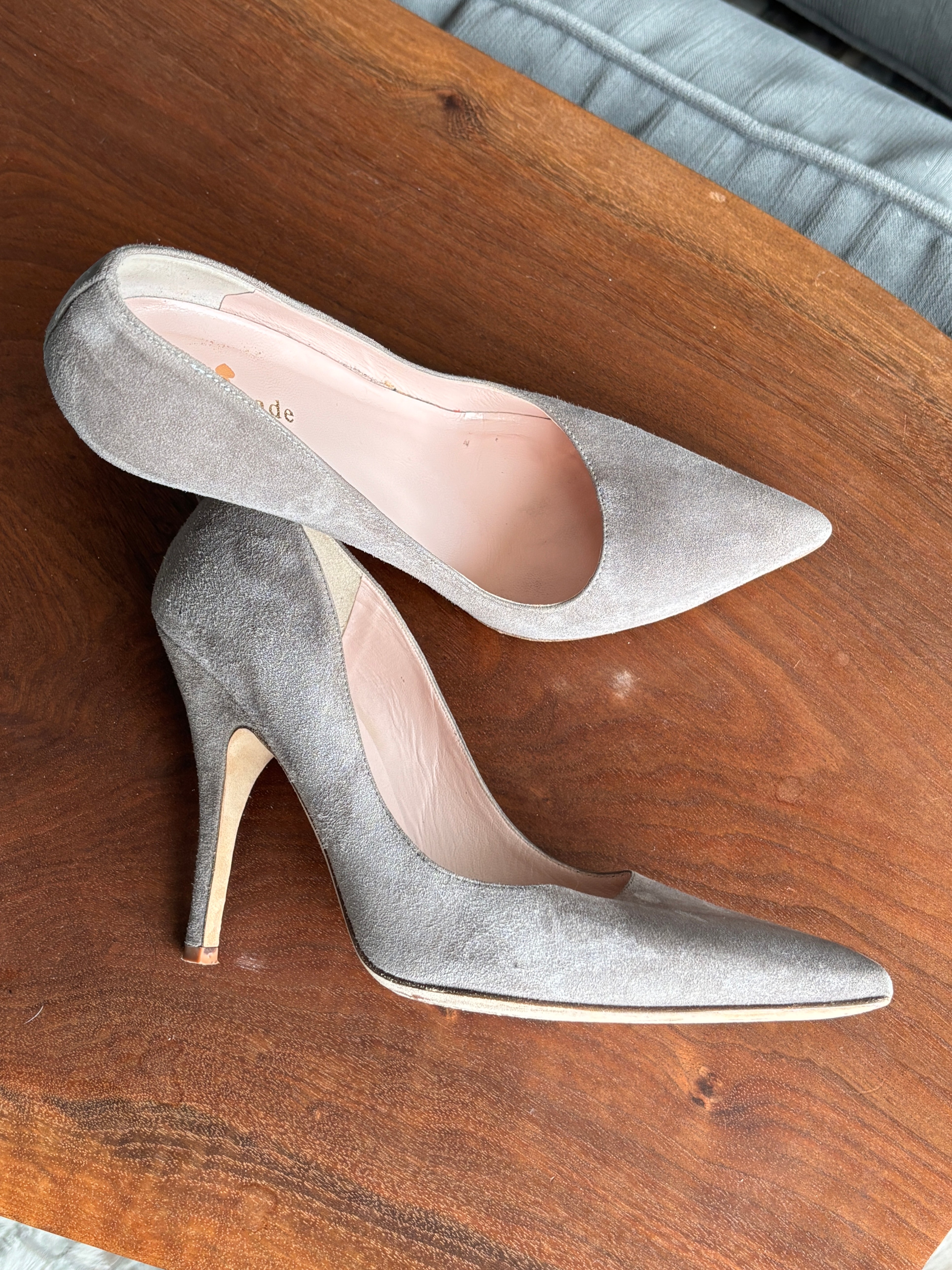 Kate Spade Gray Suede Licorice Pumps – Made in Italy – Size 6.5B