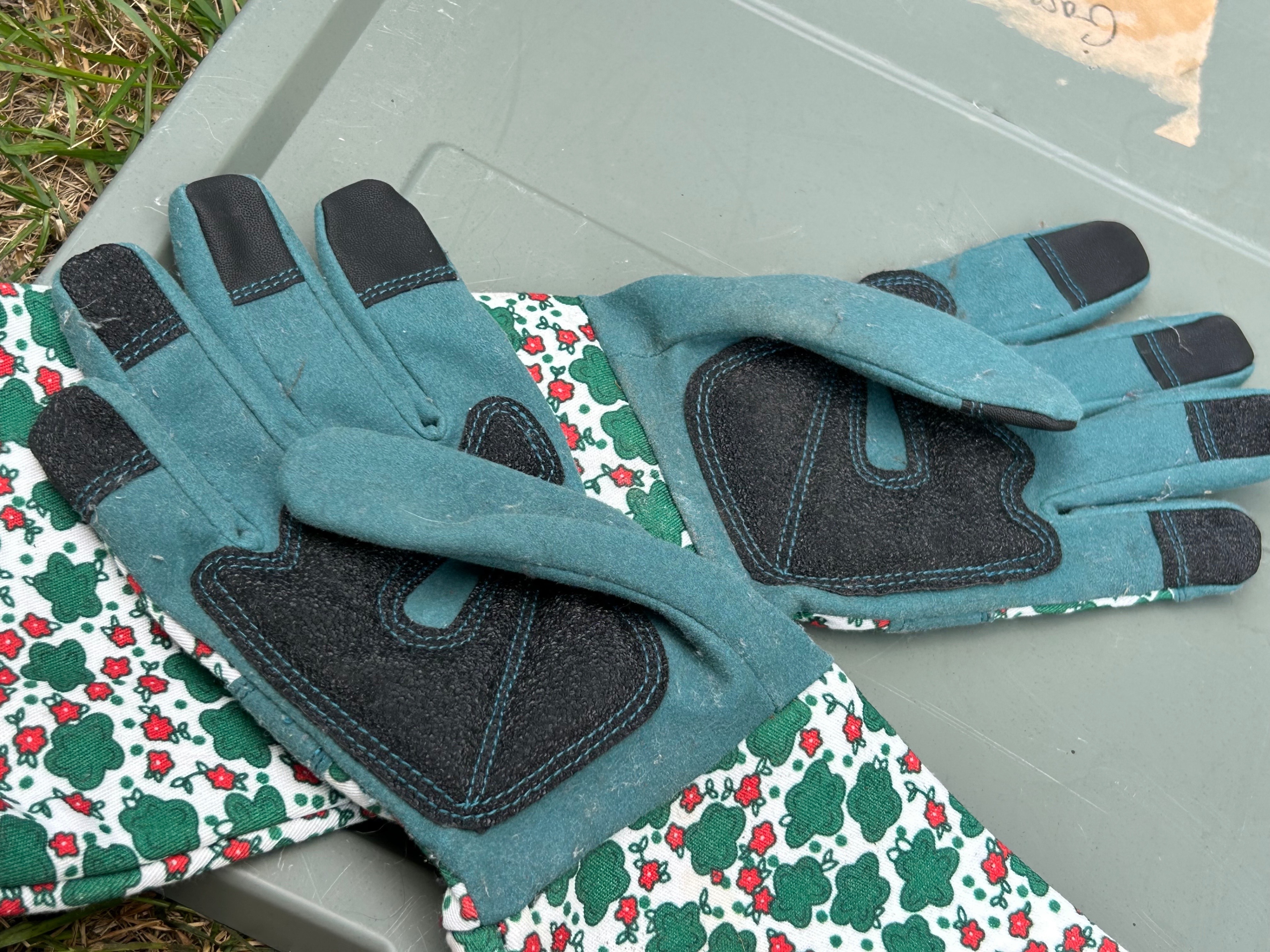 Elbow Length Gardening Gloves - Sz S - photo 2