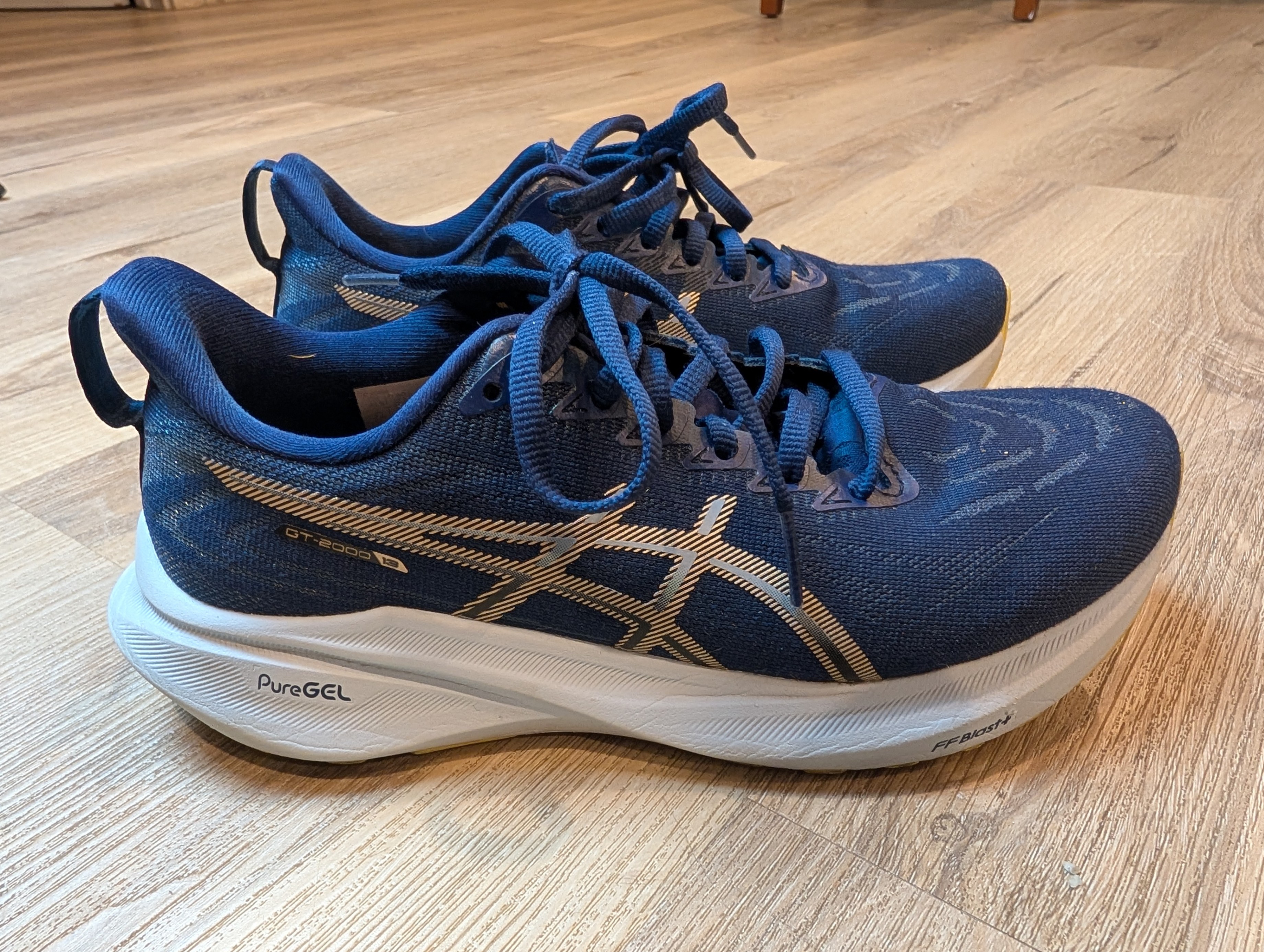 ASICS GT-2000 13 - Women's 6.5 (US) - Navy Blue / Gold - photo 2
