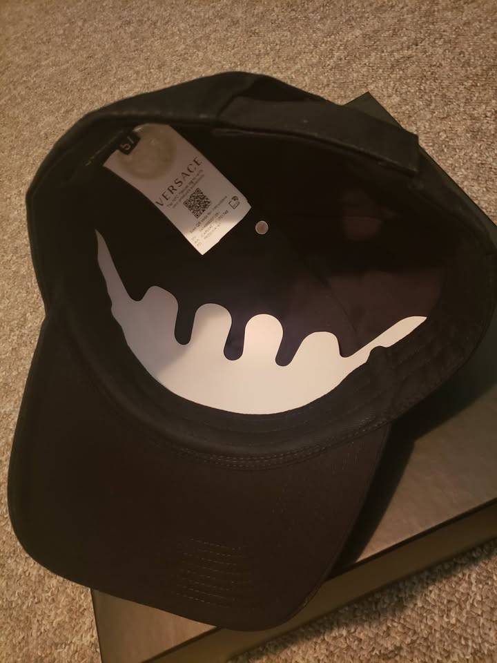 Versace Medusa Baseball Cap, Hat Unisex. Brand new. - photo 3