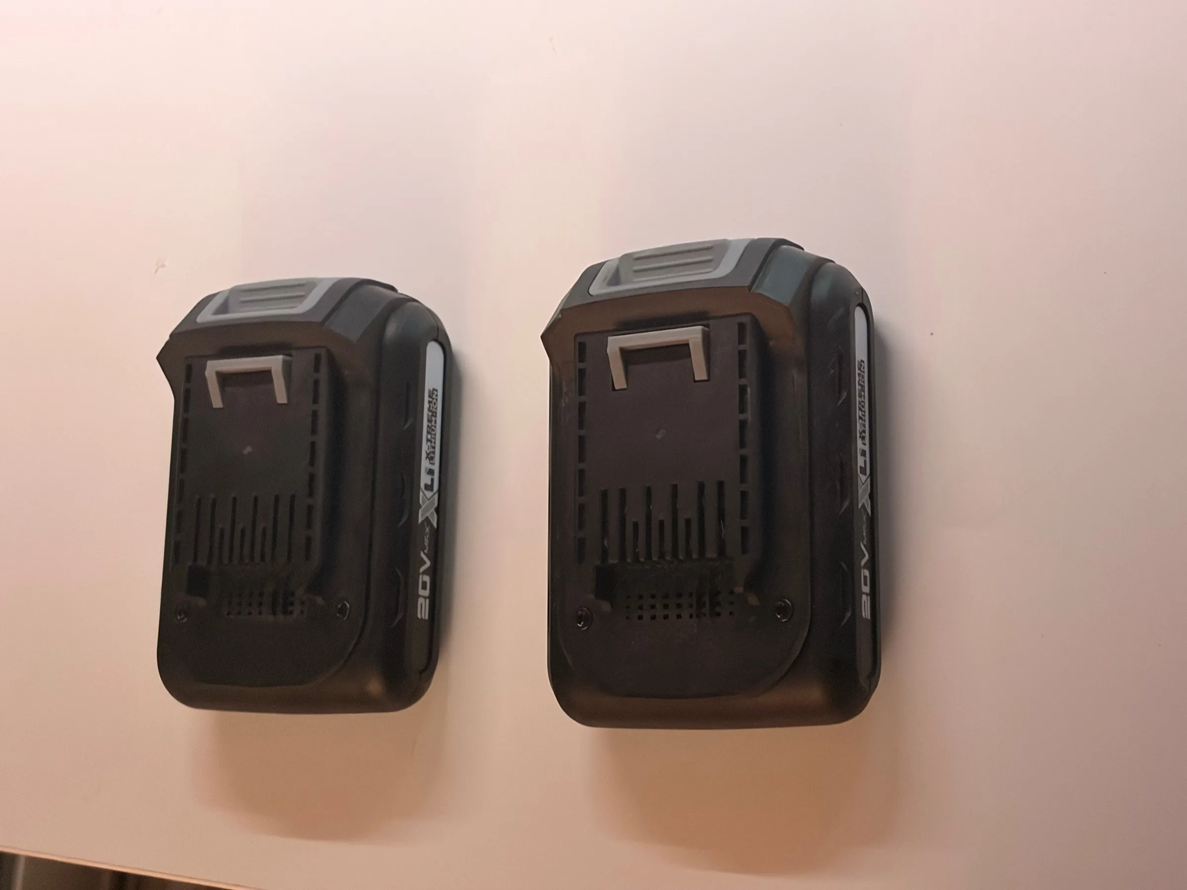 MAXIMUM 20V cordless impact wrench kit (charger + 2 batteries) - photo 3