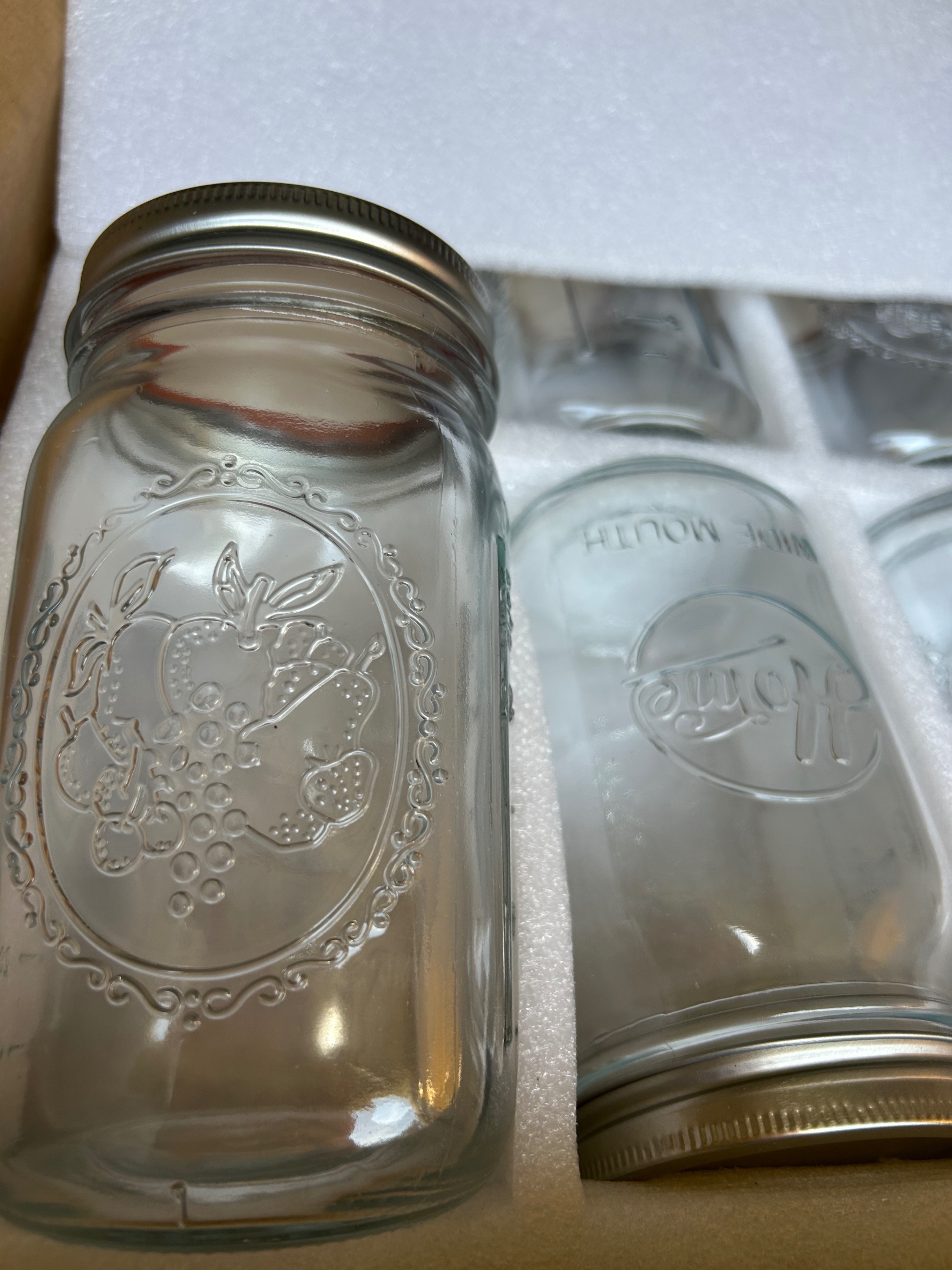 Box of 6 - 3cup Glass Wide Mouth Mason Jars, Lids - photo 3