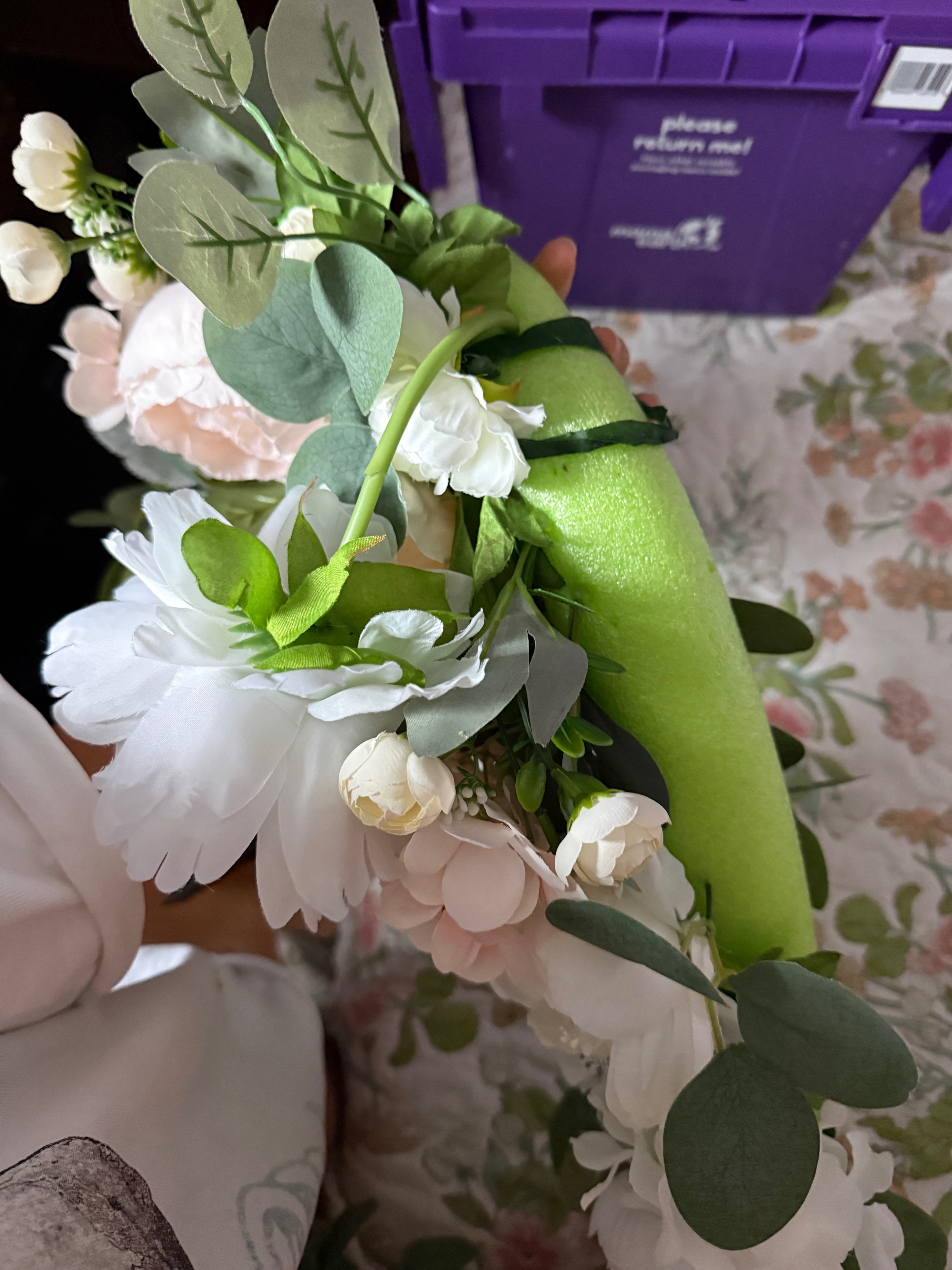 Artificial Flower Garland with Peonies and Eucalyptus - photo 3