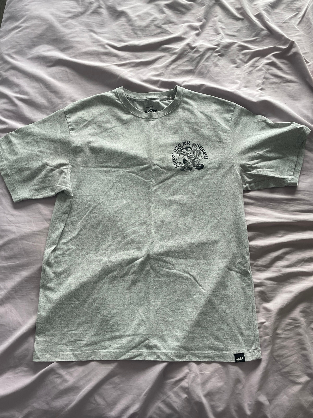 PULL & BEAR Graphic Tee 👕