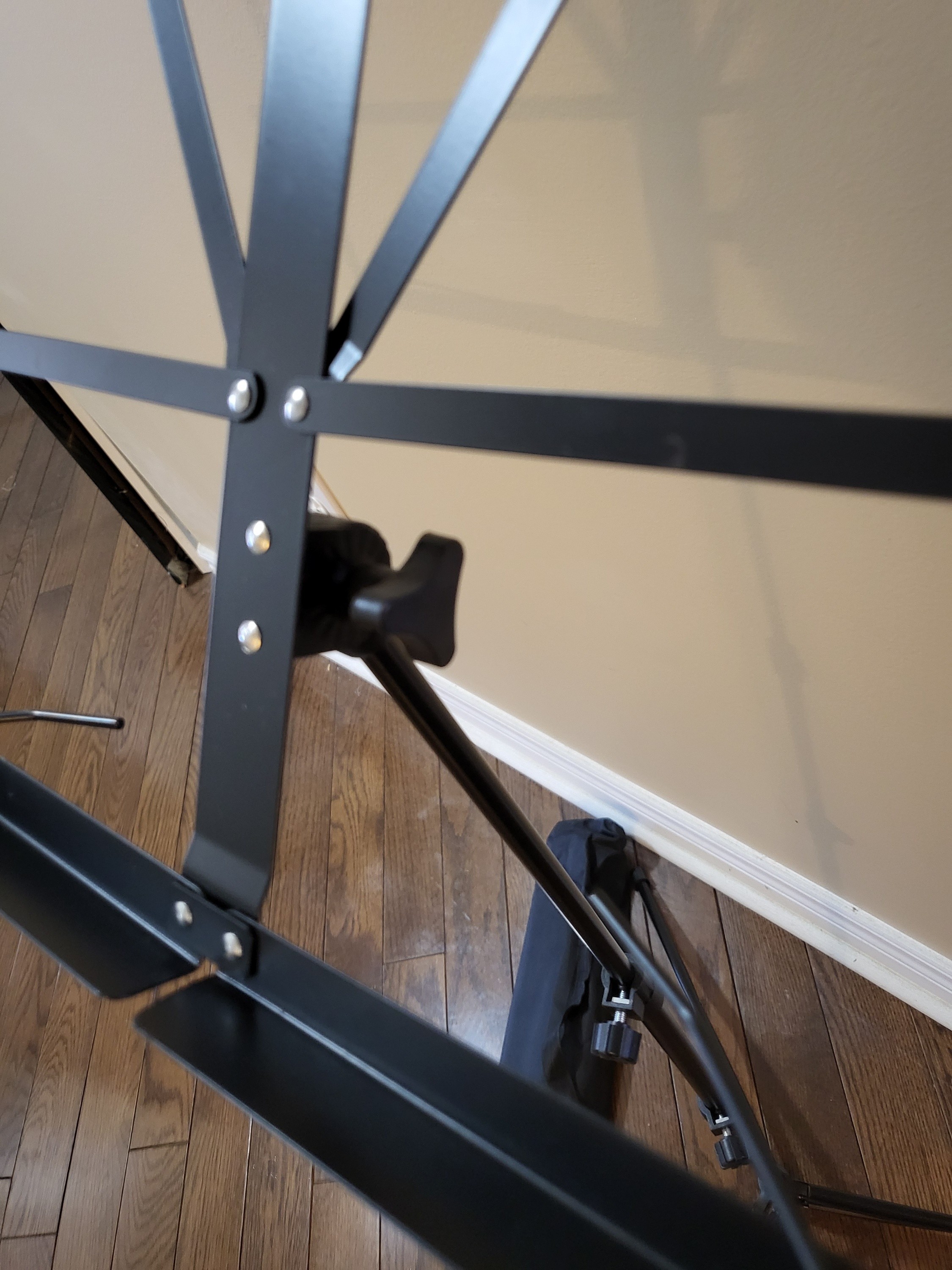 Adjustable Music Stand – Lightweight & Portable Brand New - photo 4
