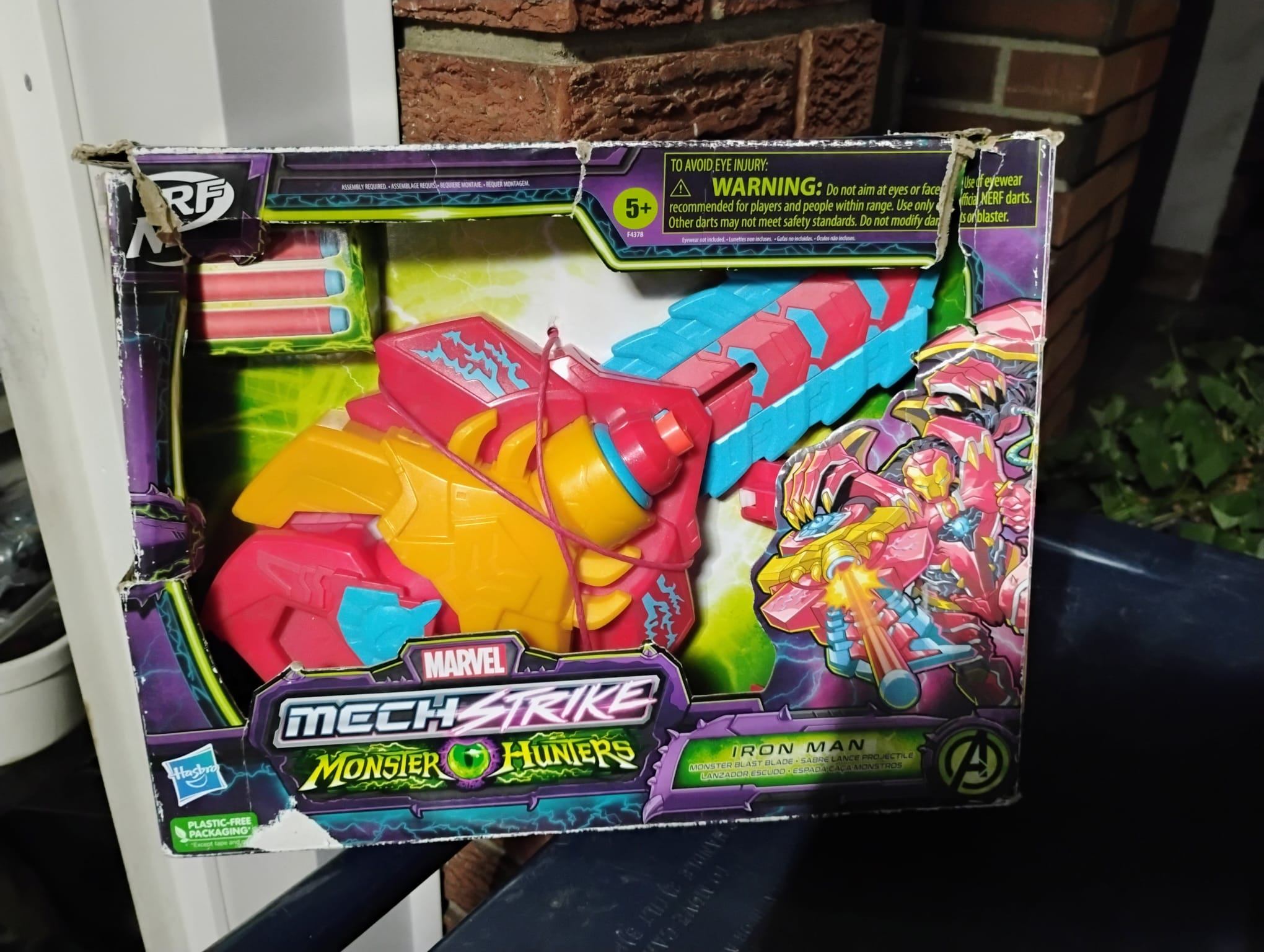 NERF MECH STRIKE Marvel MONSTER HUNTERS Blast Blade
