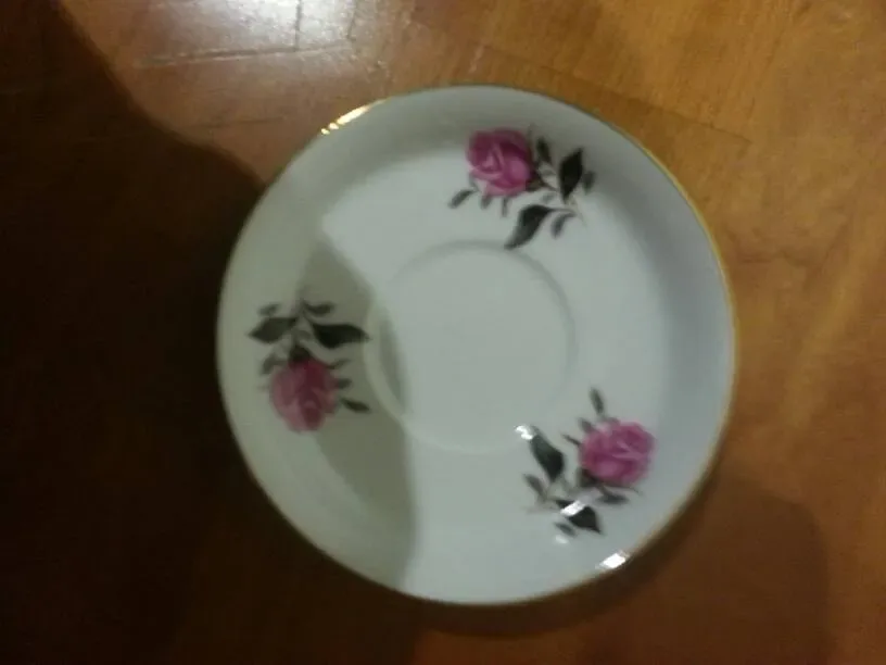 Pretty Gold- Rimmed "China" Porcelain Floral Saucer - photo 3