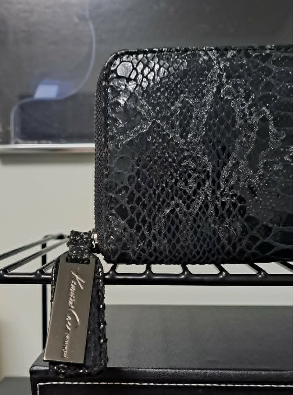 New Kenneth Cole New York Black Snake Print Zip Around Wallet - photo 4