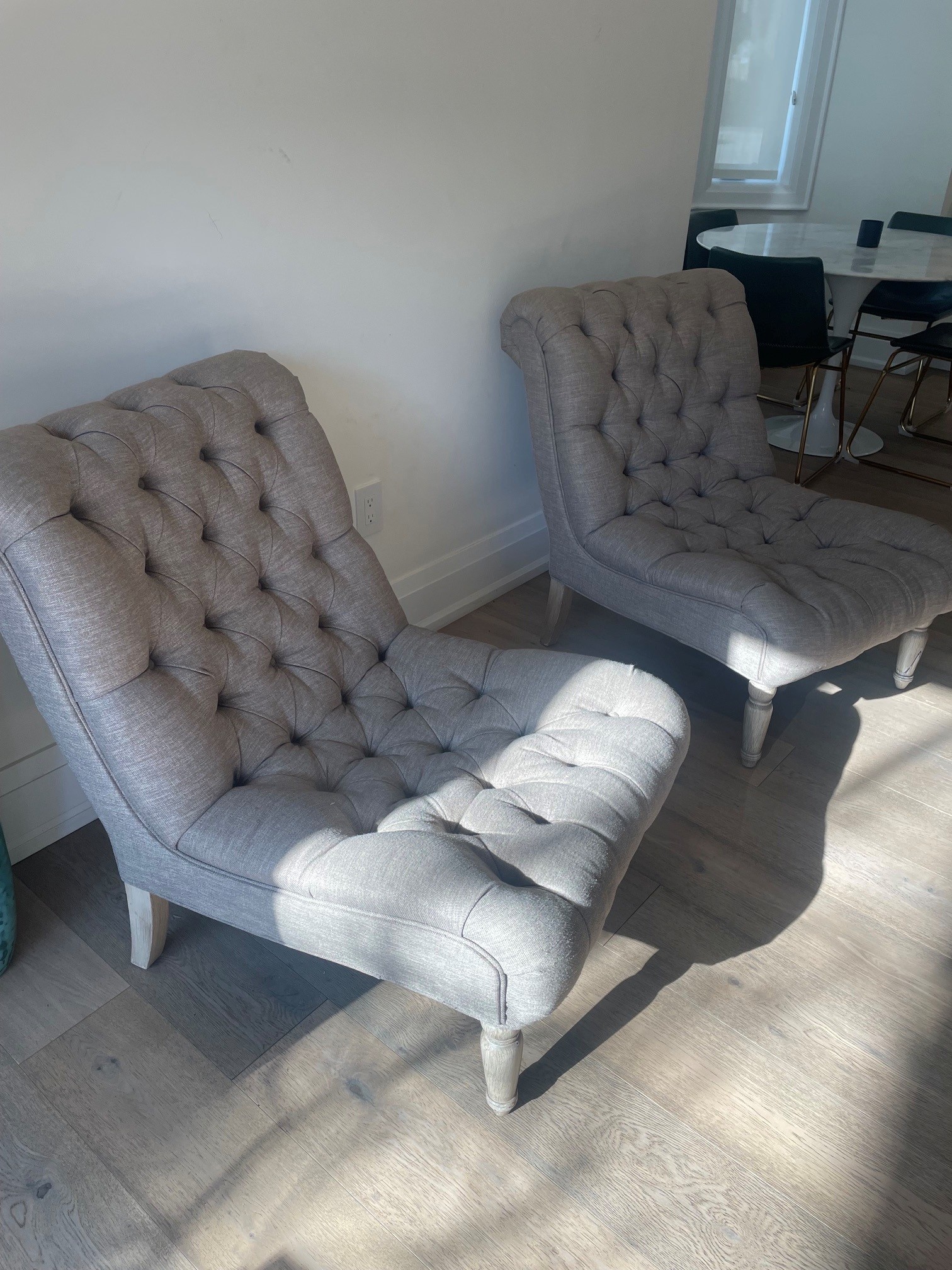Tufted Accent Chairs - photo 3