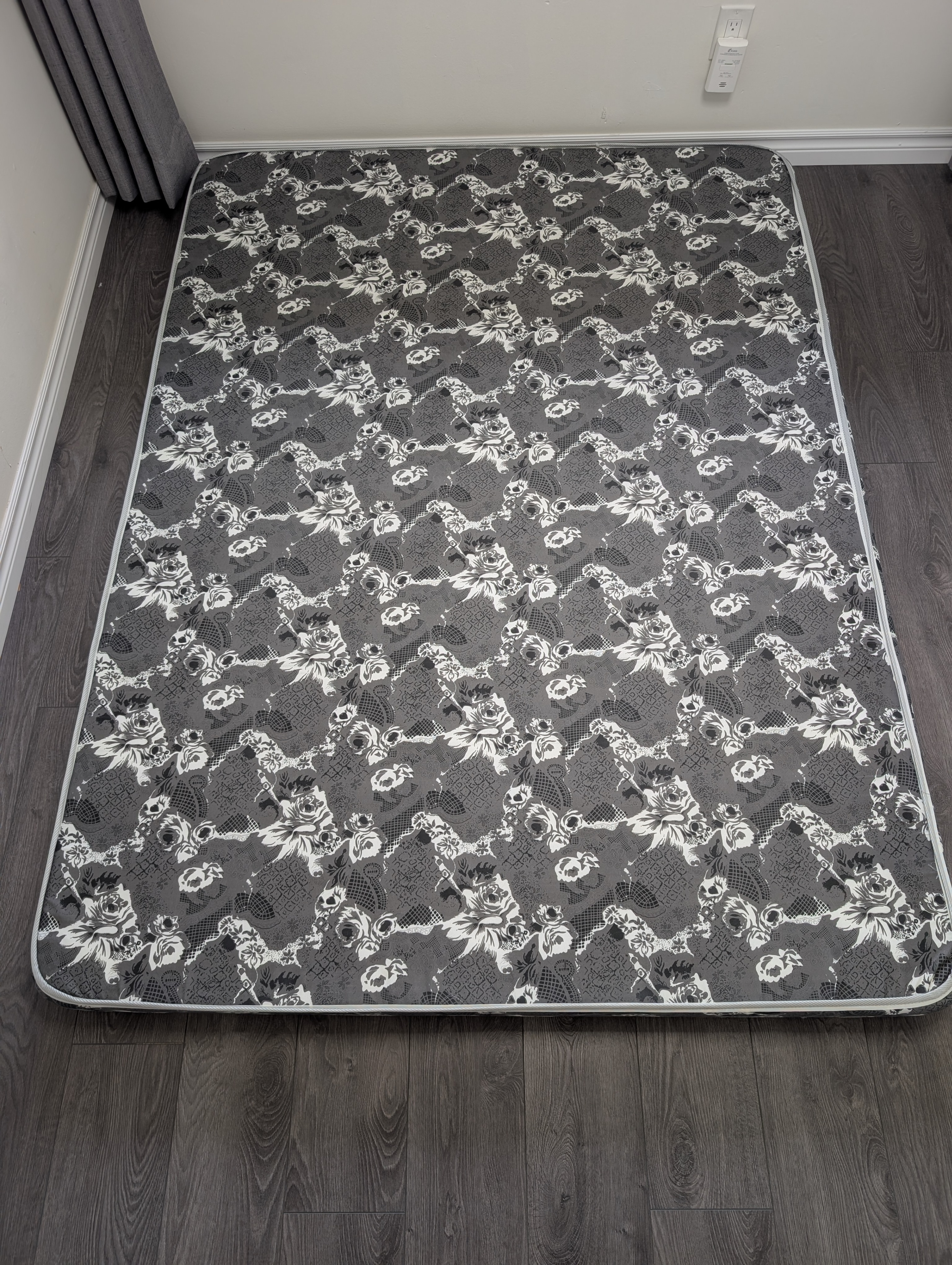 Mattress Queen Size $70 (Was $100) - photo 5