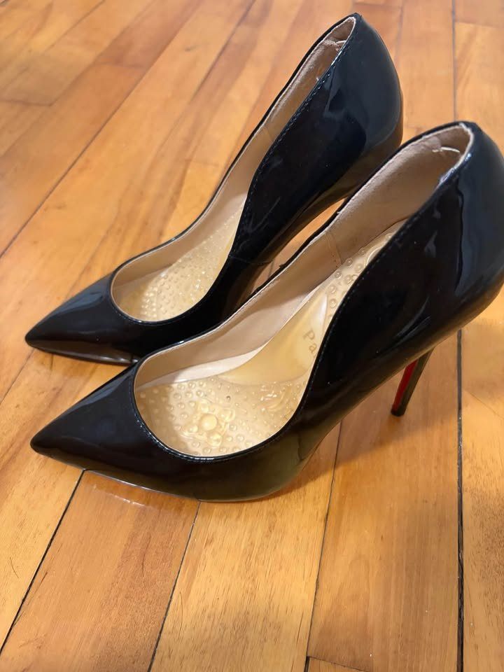 Christian Louboutin So Kate Red Bottom Heels - Size 38 - photo 3