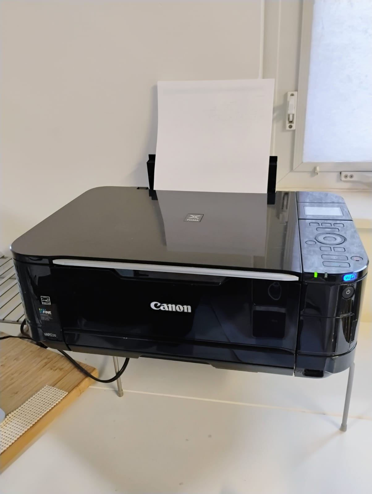 Canon PIXMA MG5220 All-in-One Printer
