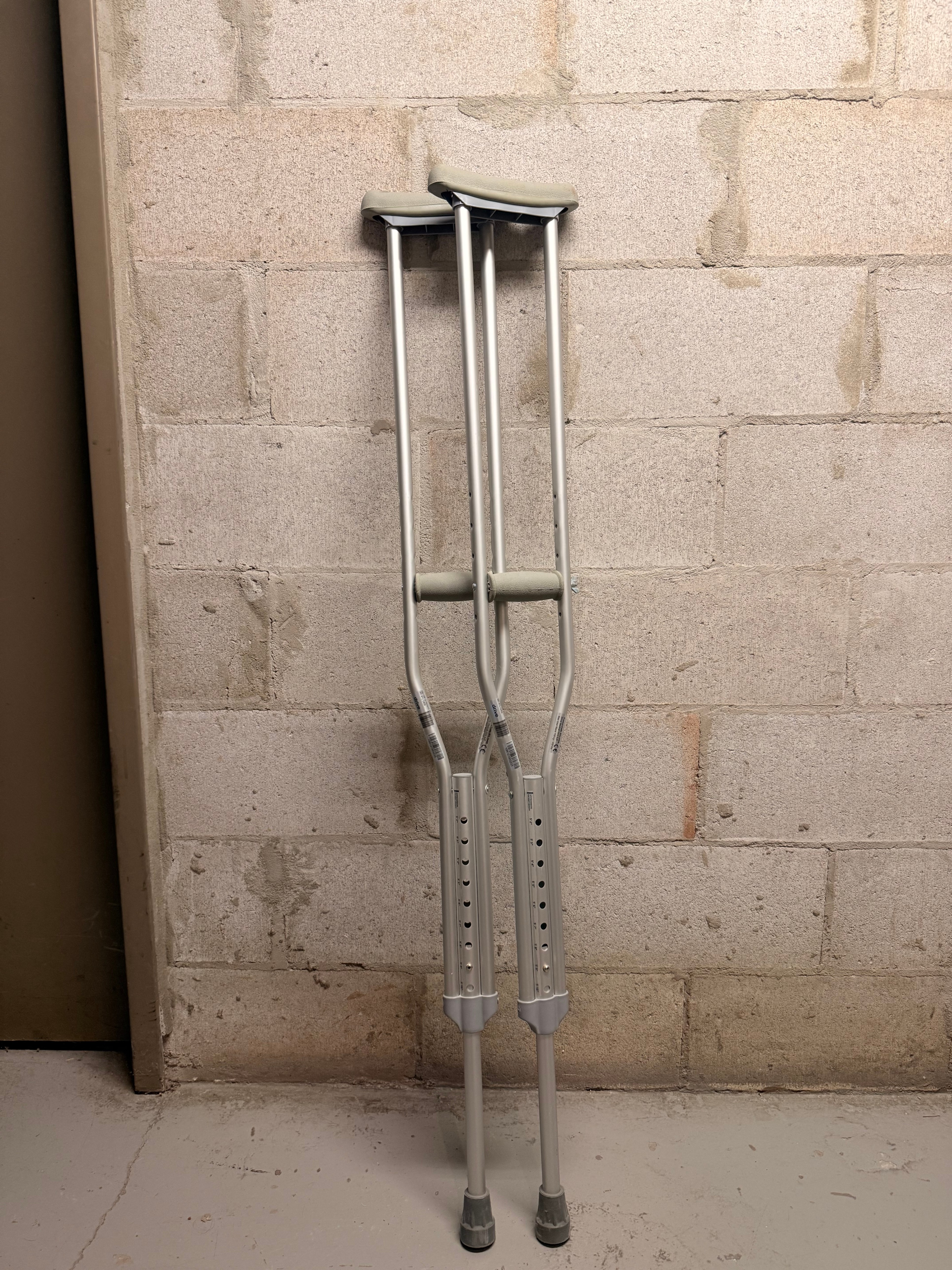 Drive Medical Aluminum Crutches