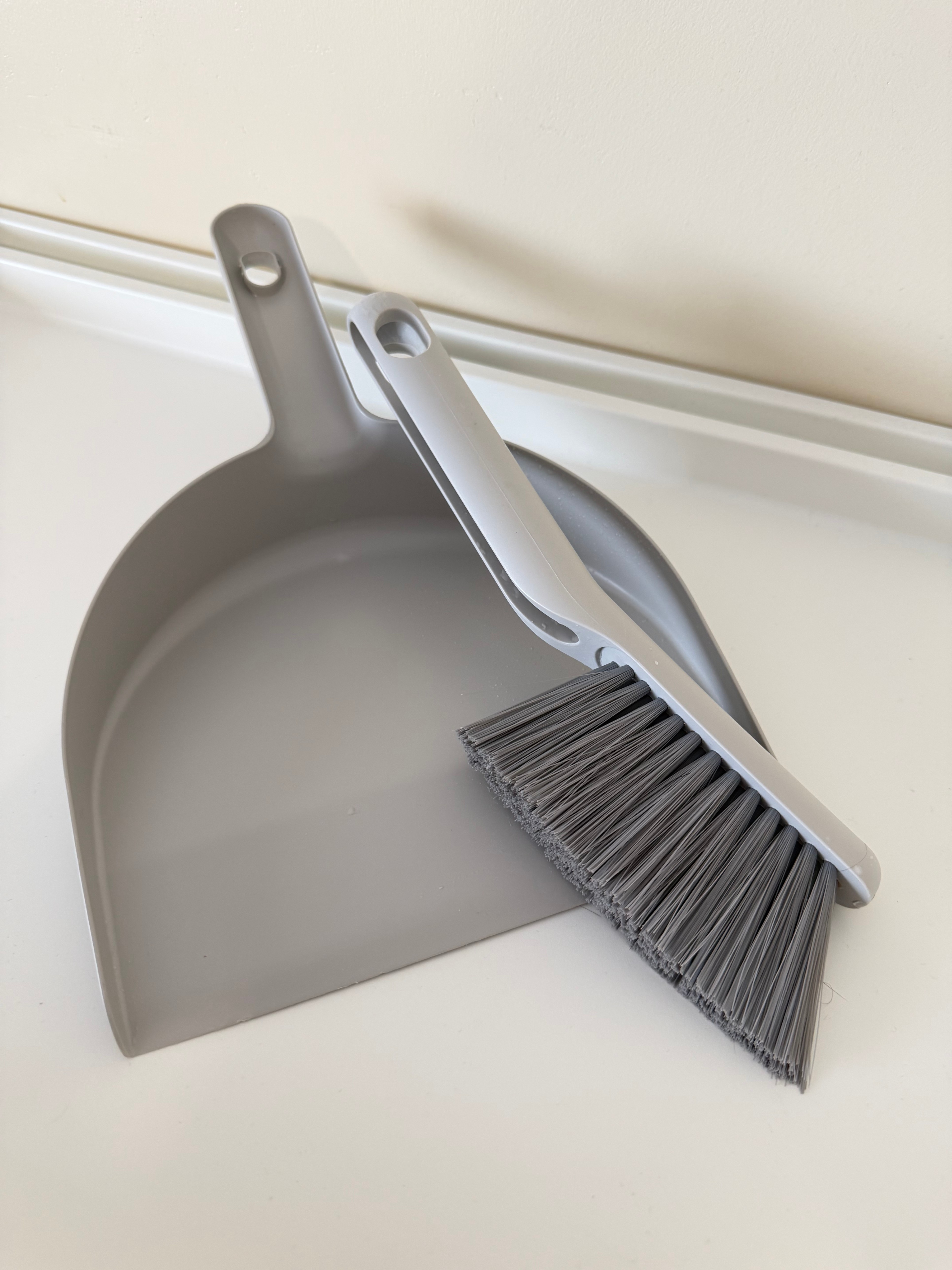 IKEA Dustpan and Brush Set – Grey