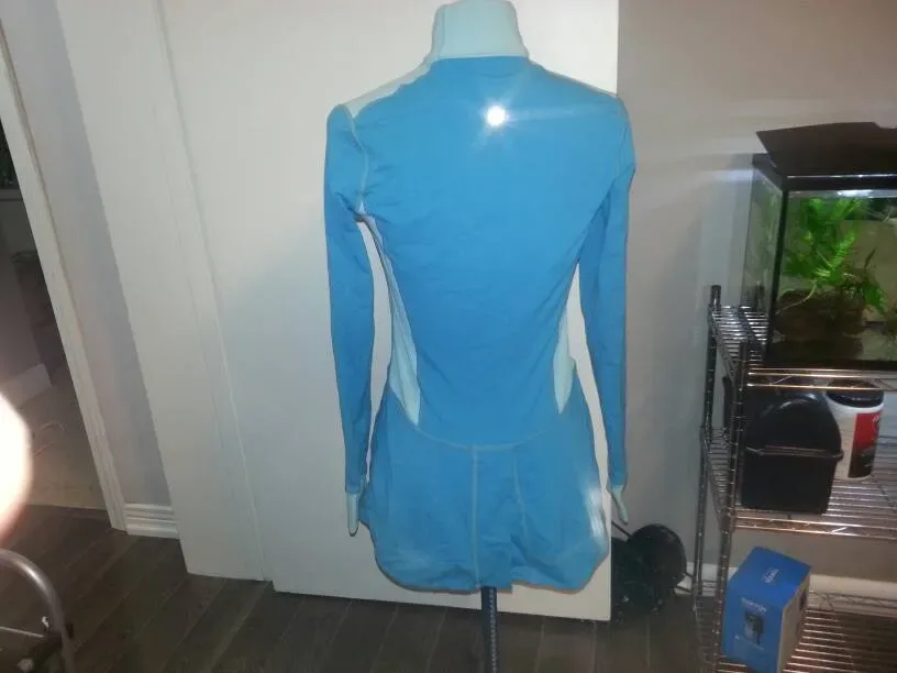 Lululemon Zipped Jumper Size 6 In Excellent Used Condition - photo 3