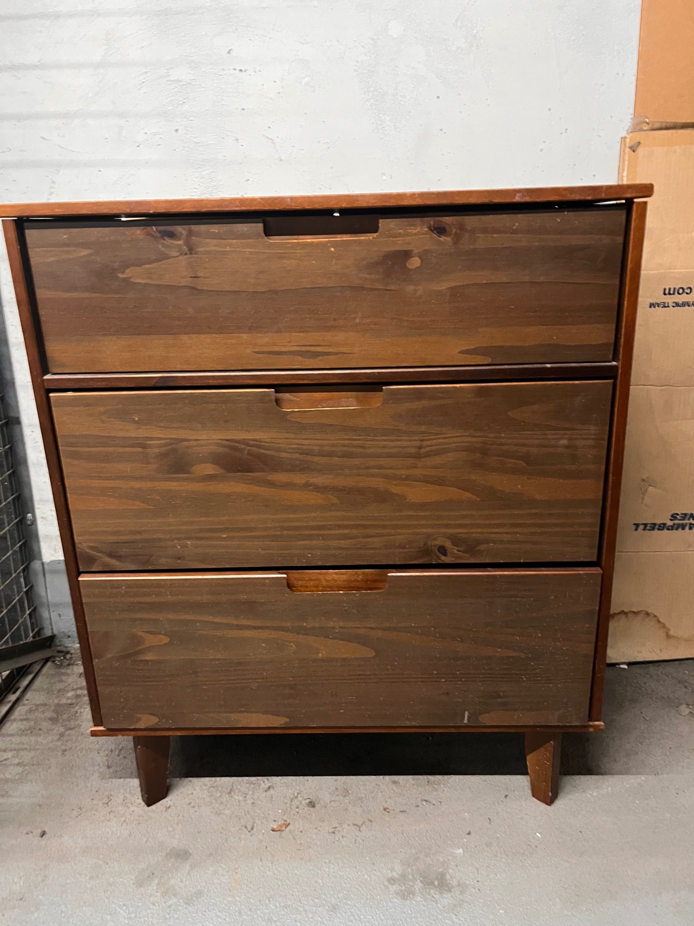 3-Drawer Wooden Dresser