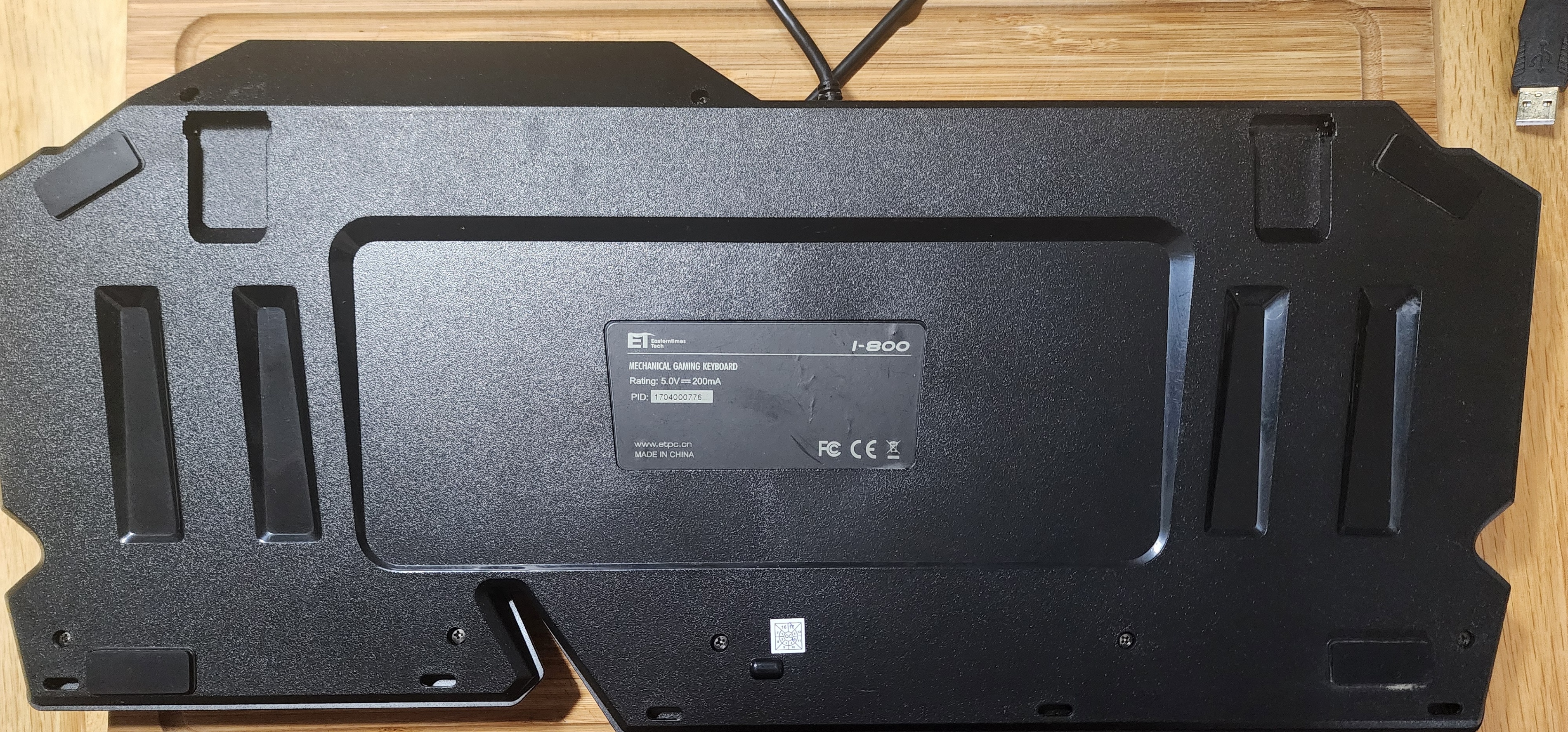 Thermaltake i-B00 Mechanical Gaming Keyboard - photo 2