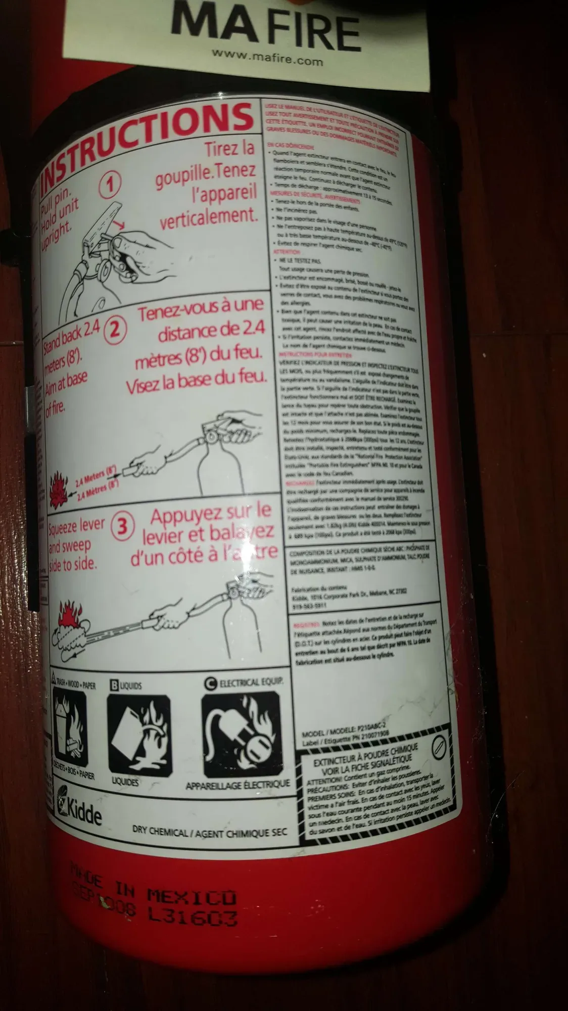 fire extinguisher - photo 4