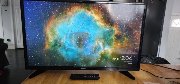 Toshiba 32" Smart HD TV - photo 2