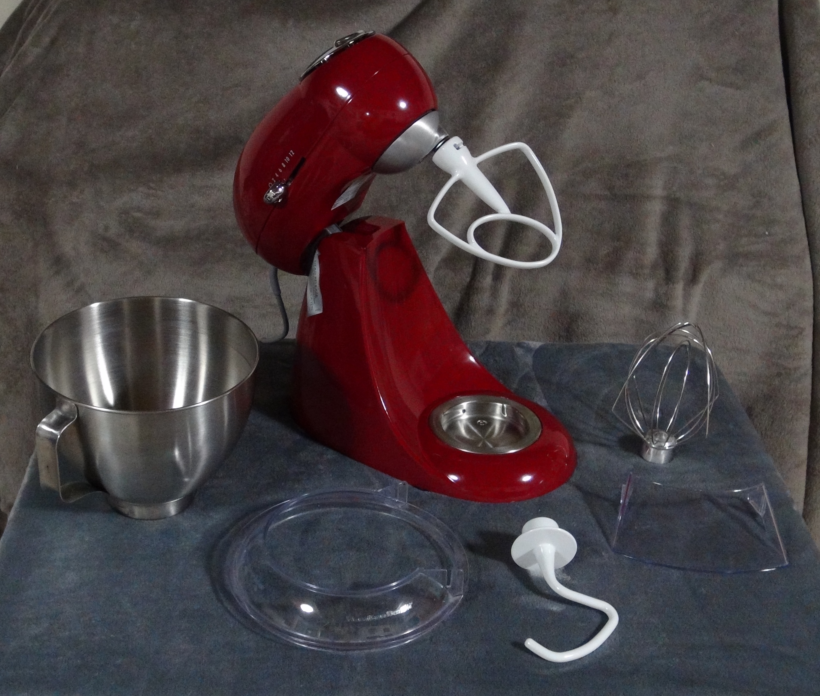 Hamilton-Beach Heavy Duty Stand Mixer