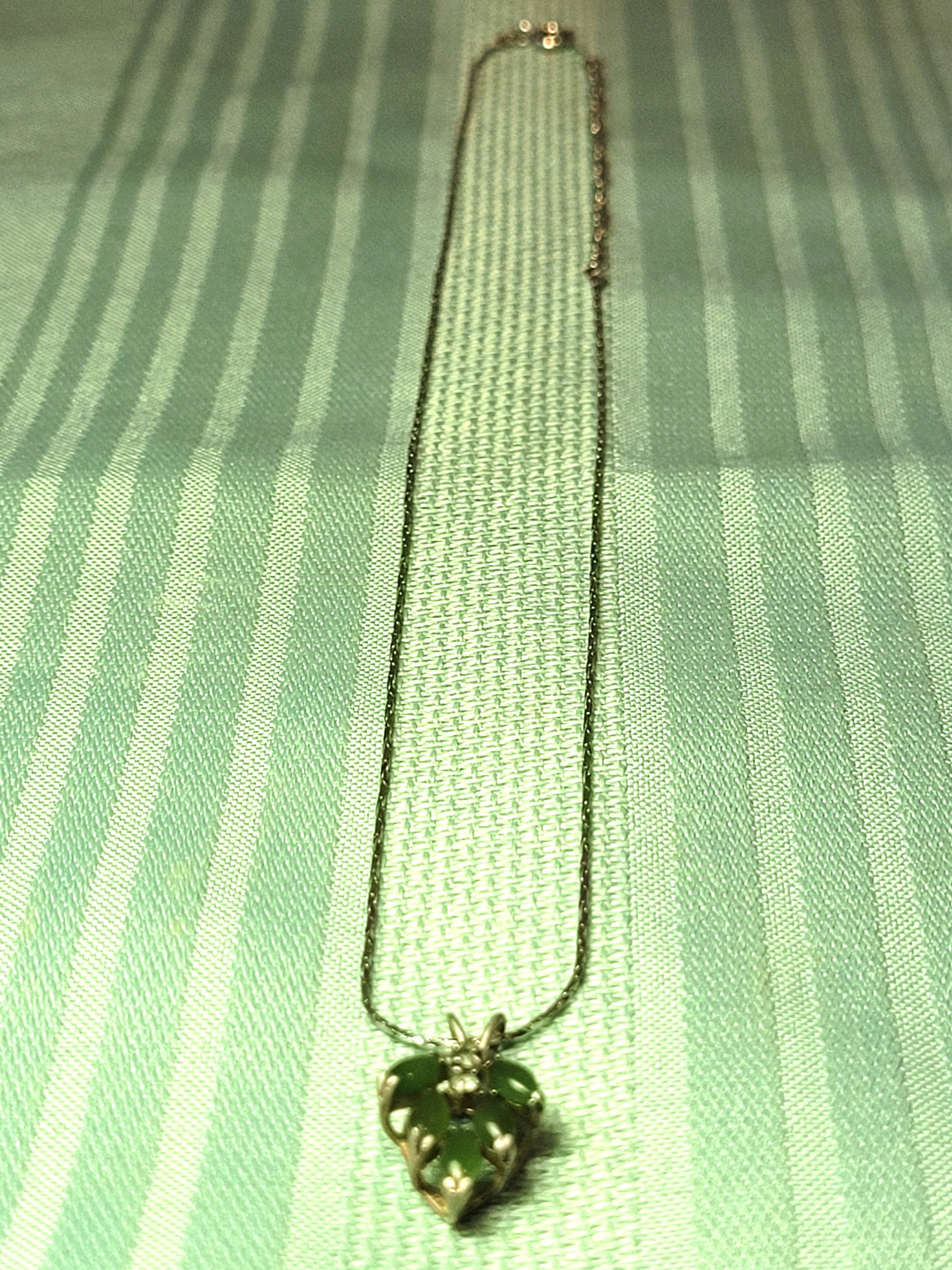 1980s Green Nephrite Jade Cluster Pendant Chain Necklace 19.75" - photo 5