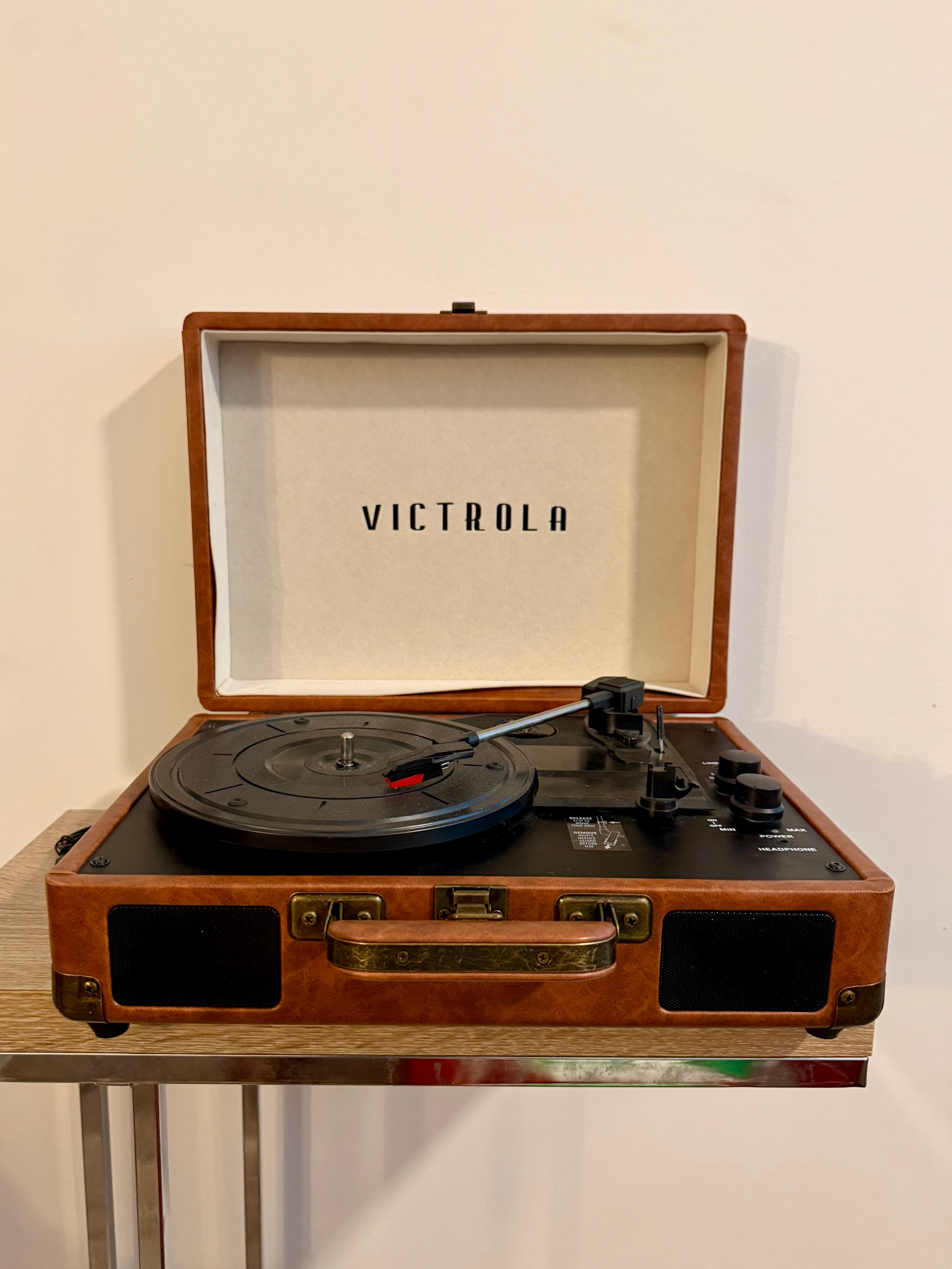 Victrola Bluetooth Portable Suitcase Record Player - photo 3