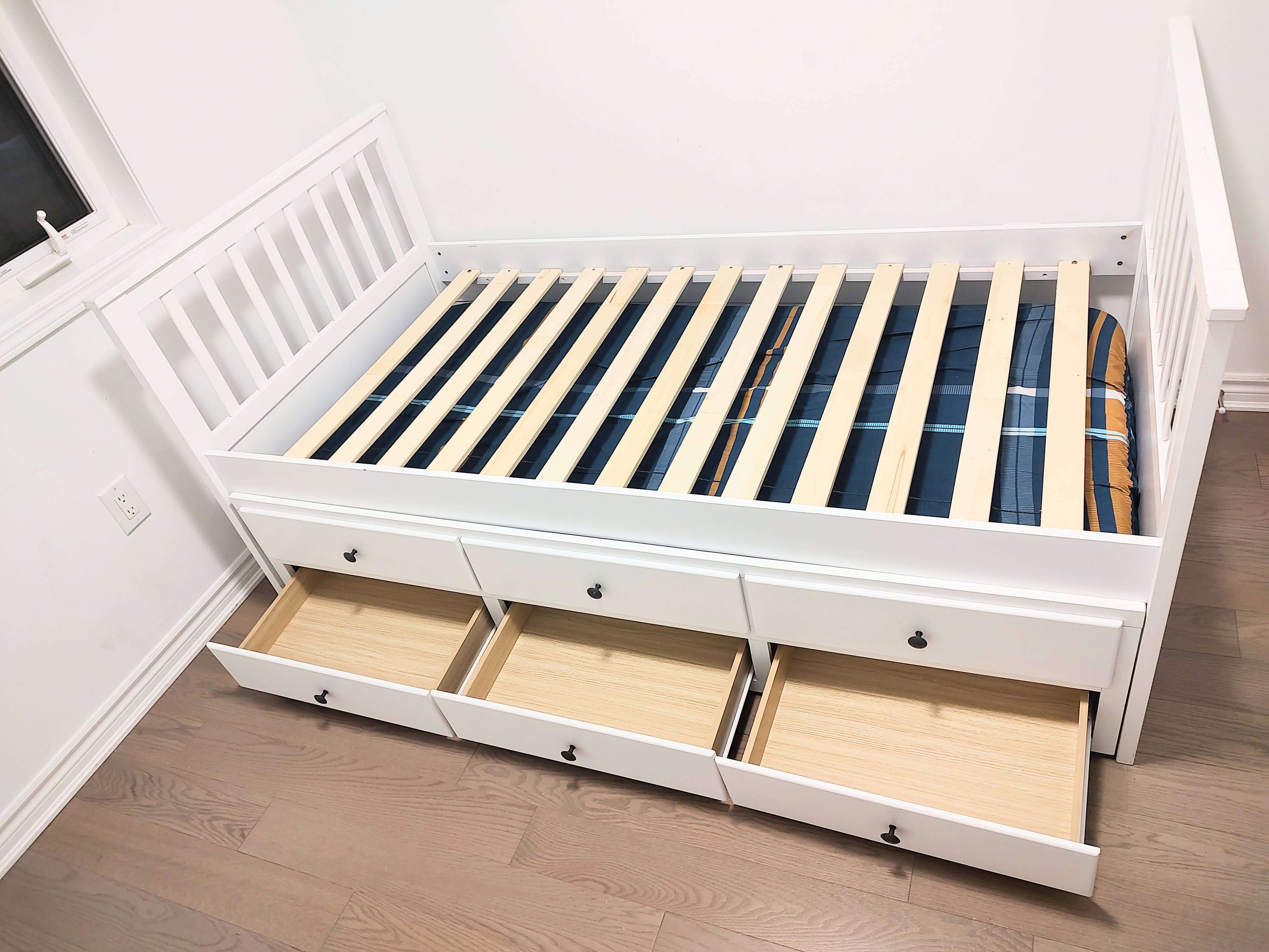 Like New Twin Captain’s Bed with Trundle and Storage - photo 5