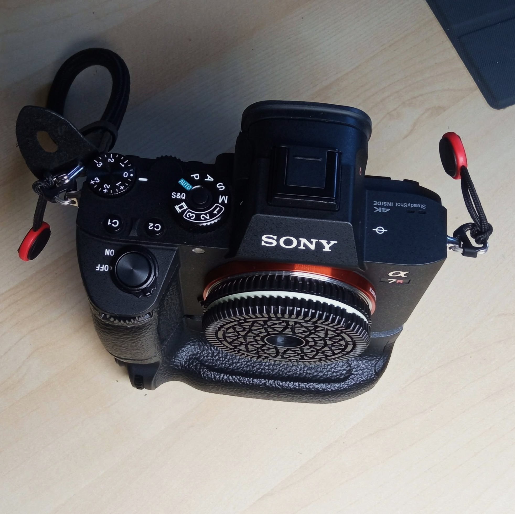 Sony A7R IIIA + Grip - 42MP camera - photo 3