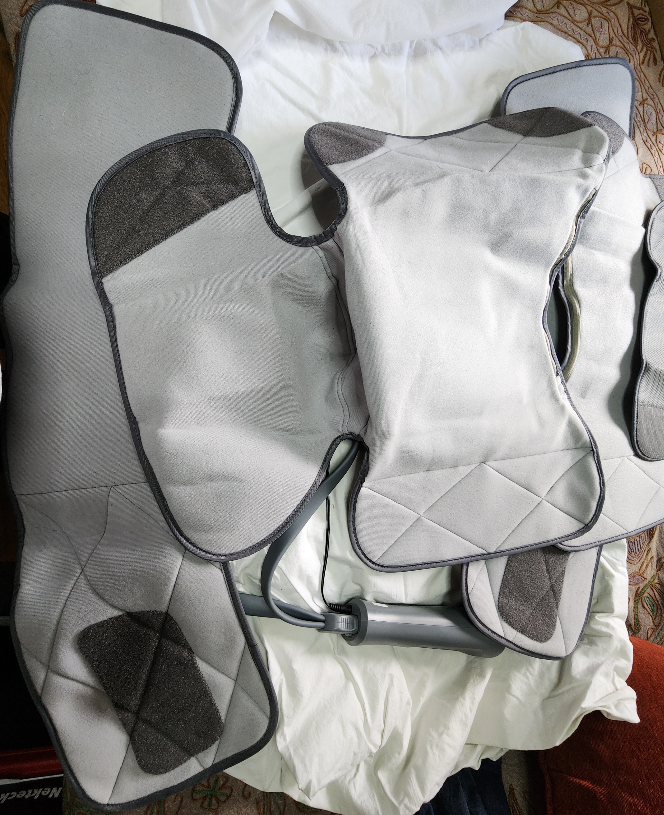 RENPHO Leg Massager with Air Compression & Heating - photo 4
