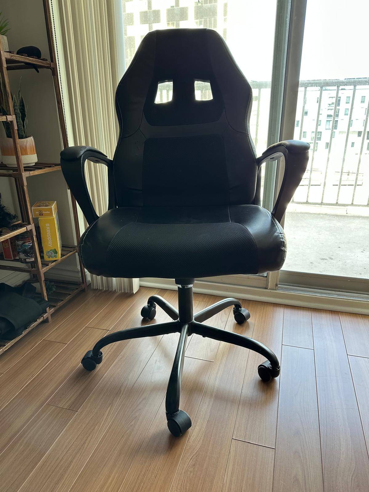Black Gaming Chair - photo 3