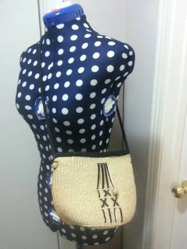 Beautiful Kenyan Hand Bag / Purse With Zipper - photo 2