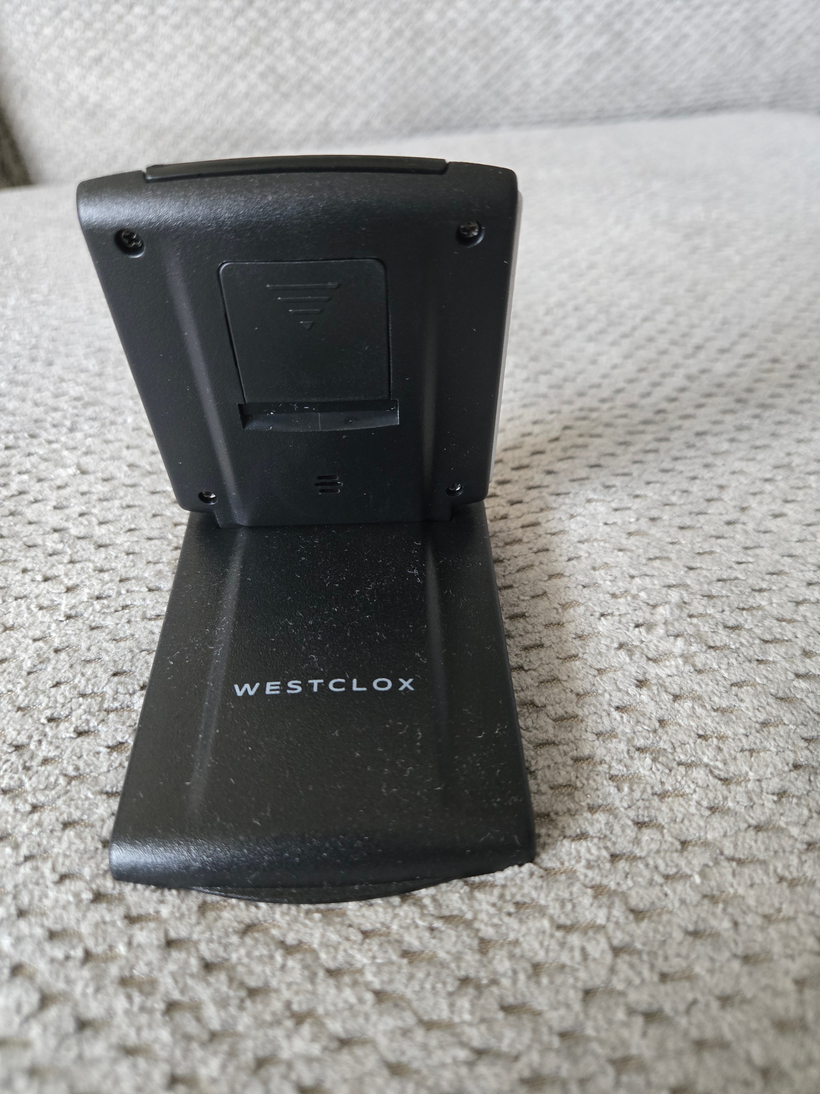 Westclox Digital Travel Alarm Clock - photo 2