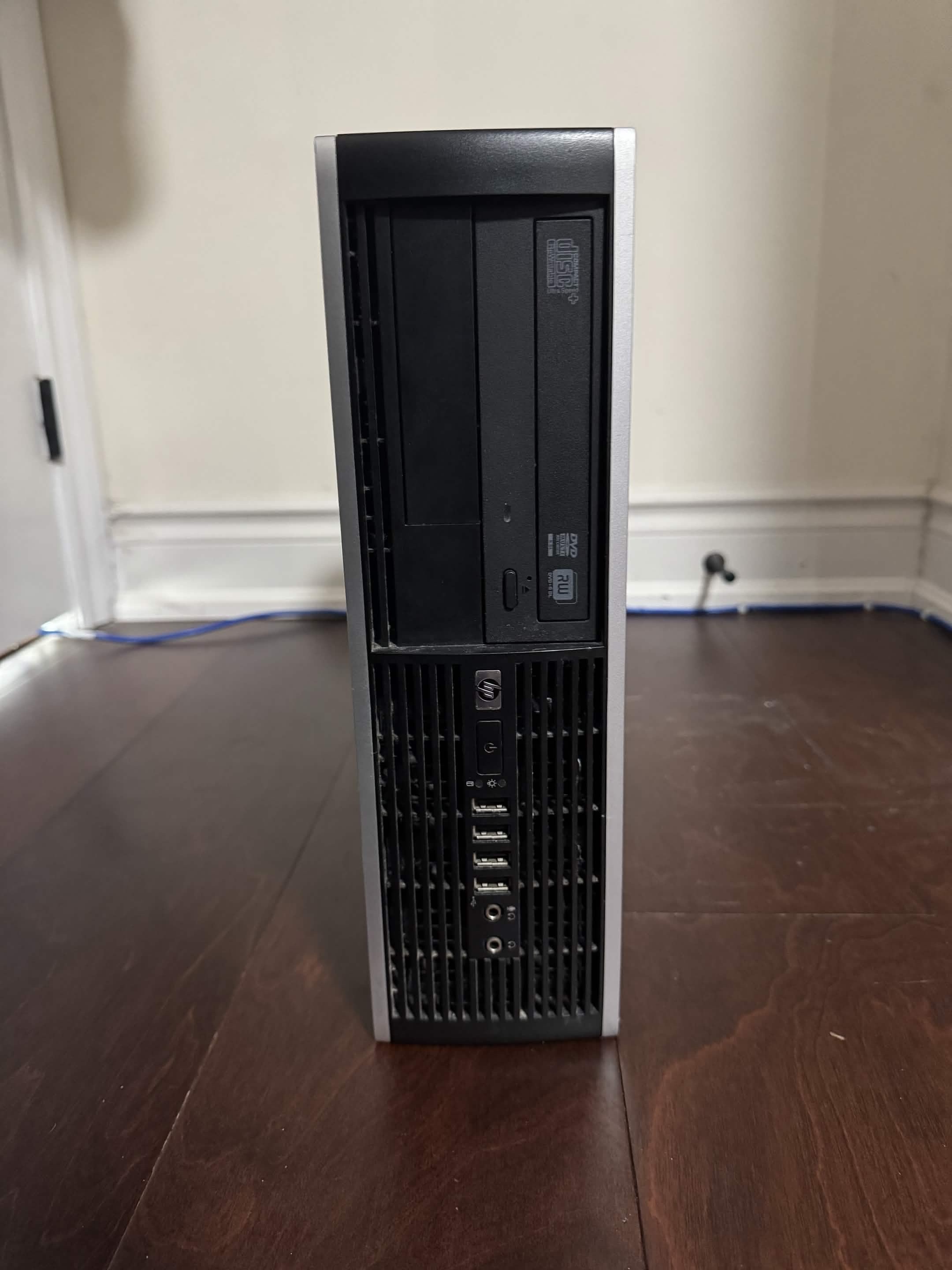 HP Compaq 6005 Pro SFF Desktop PC (AMD Phenom II / 8GB RAM)