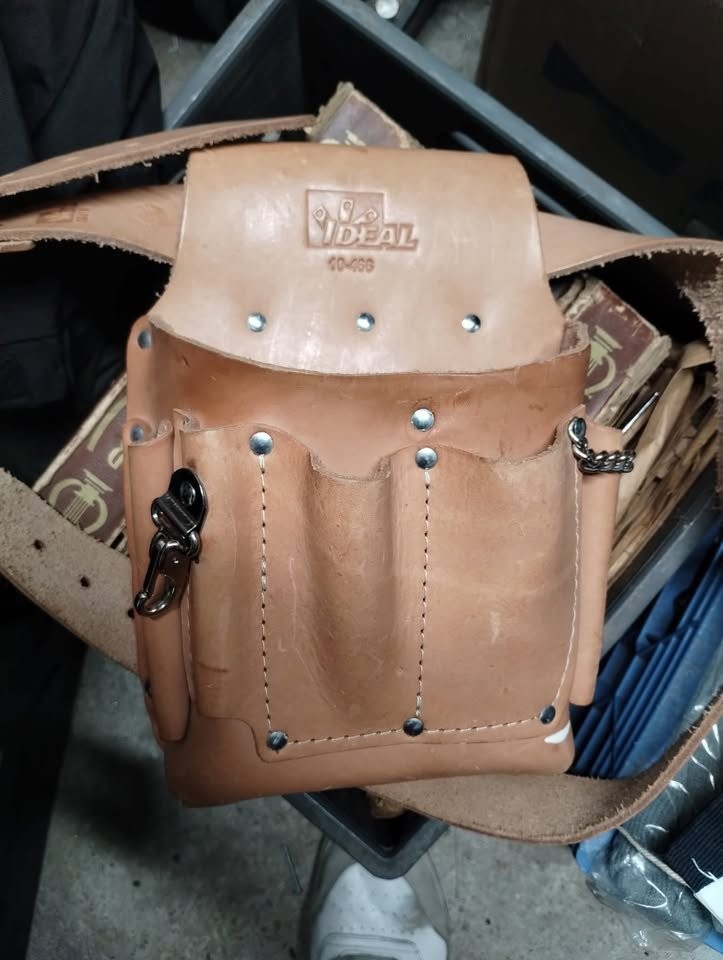 IDEAL Industries 10-466 Electrician's Tool Pouch - photo 3