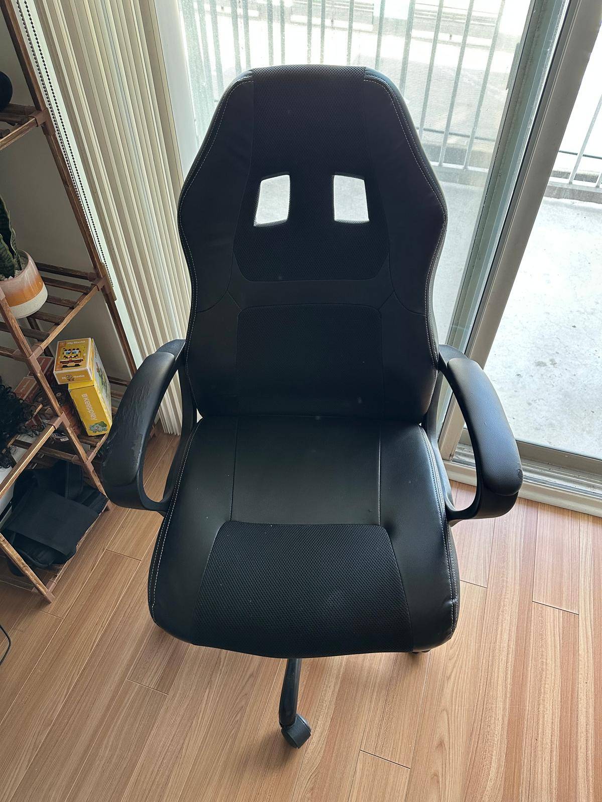 Black Gaming Chair