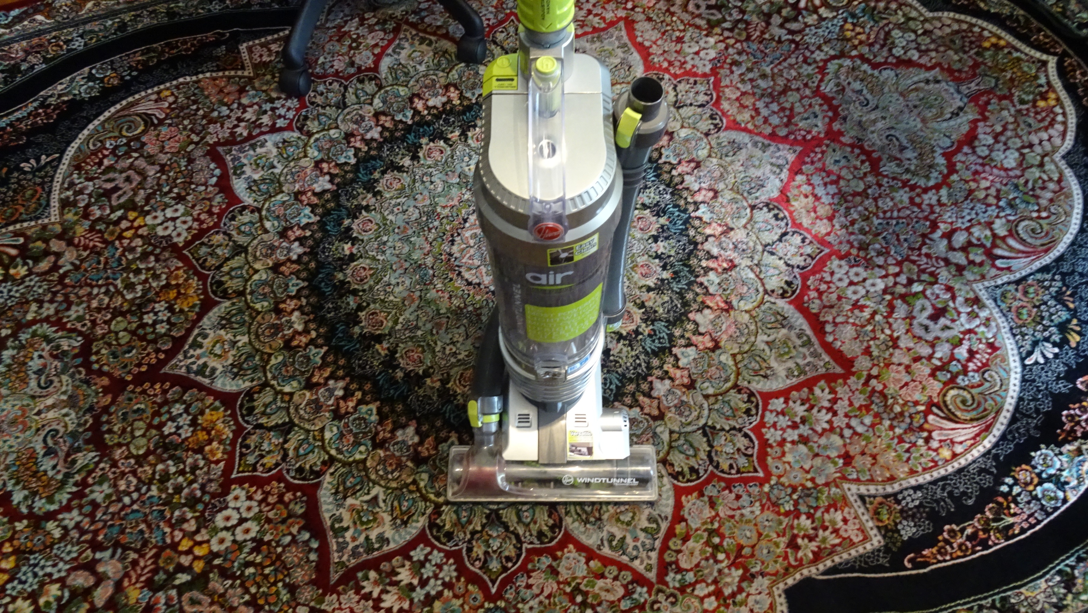 Hoover Windtunnel Air Vacuum - photo 2