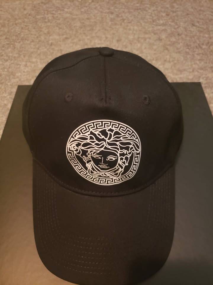 Versace Medusa Baseball Cap, Hat Unisex. Brand new. - photo 2