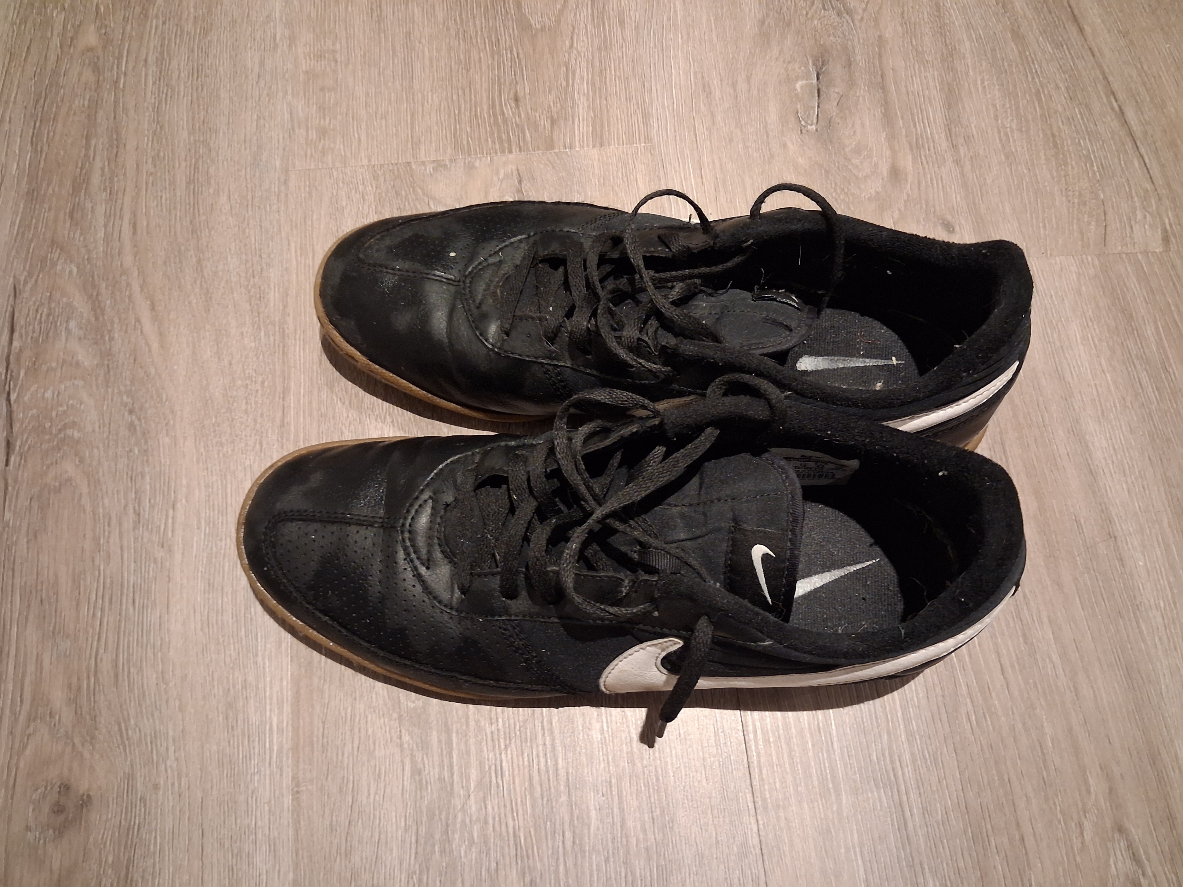 Nike Indoor Soccer Shoes - photo 2