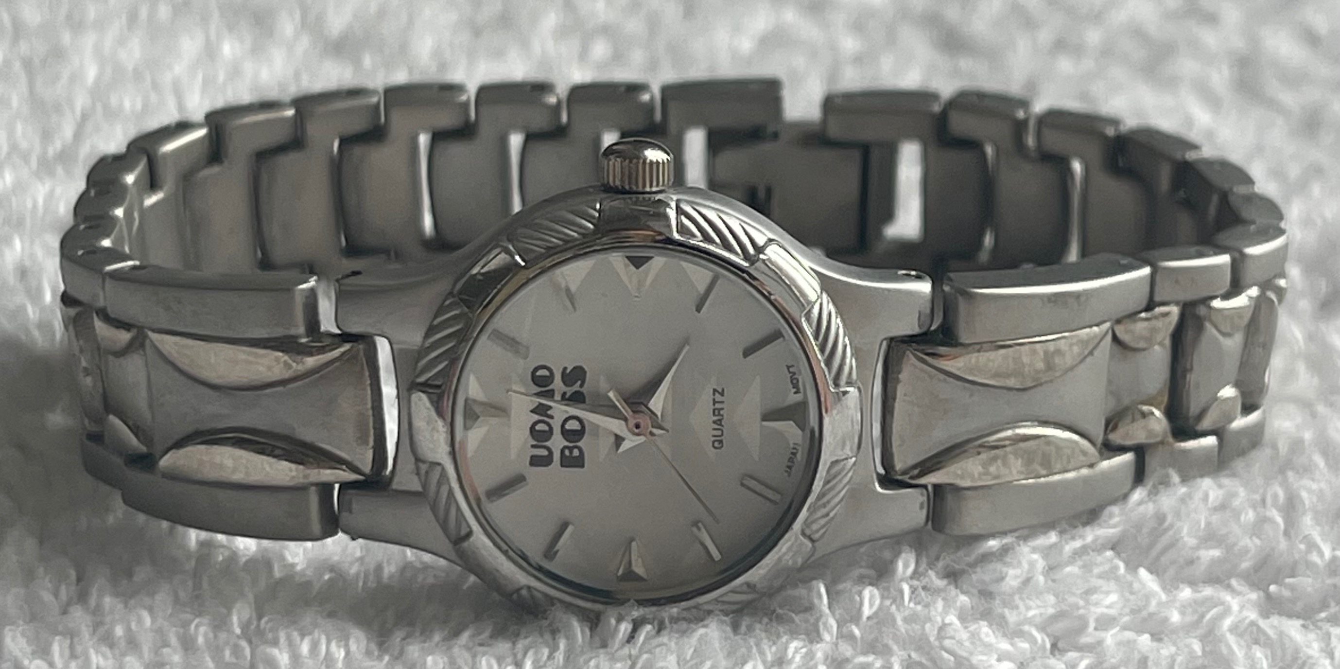 Vintage Uomo Boss Silver Link Bracelet Watch (Needs Battery)