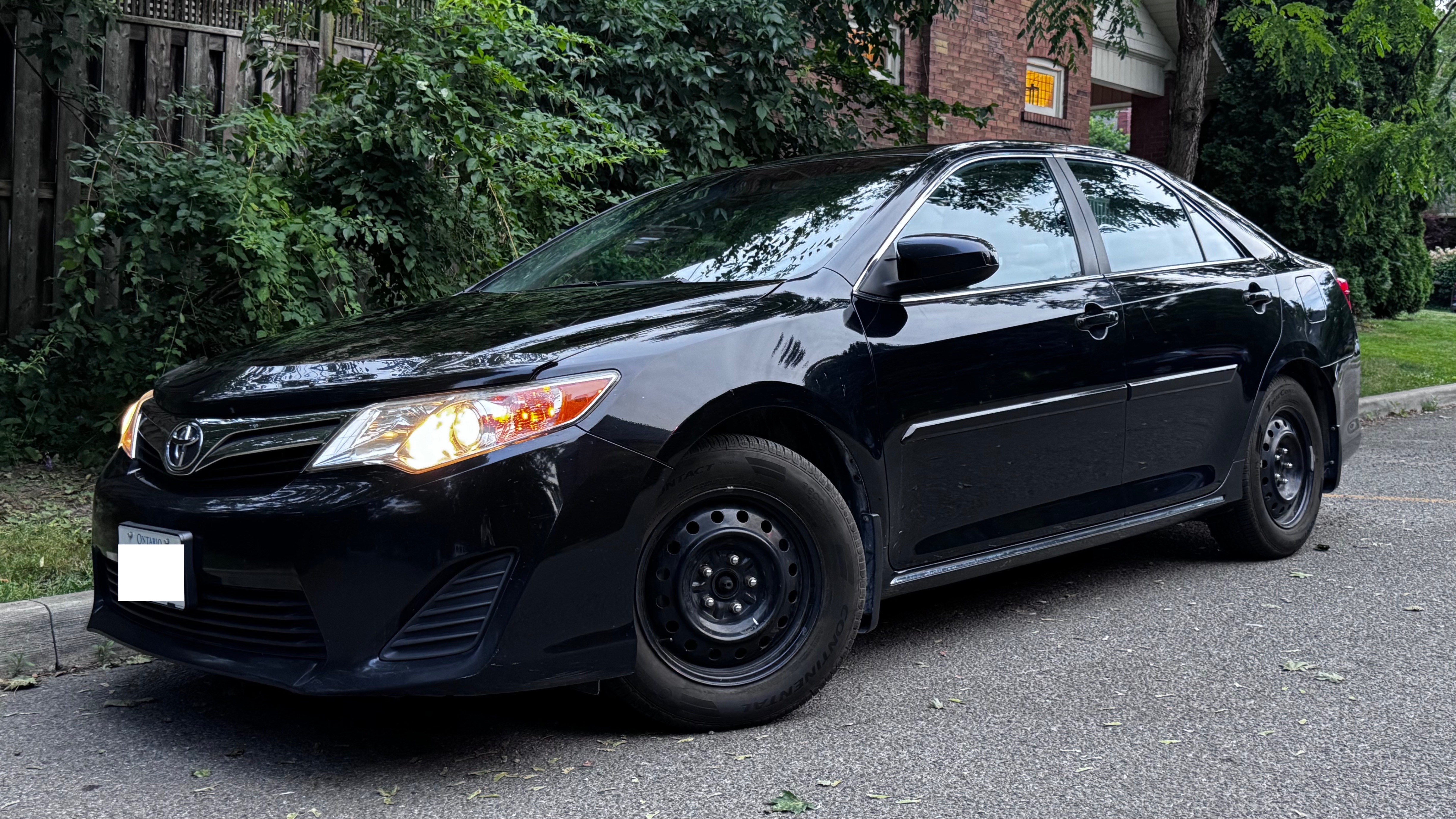2013 Toyota Camry LE For Sale (LOW MILEAGE)