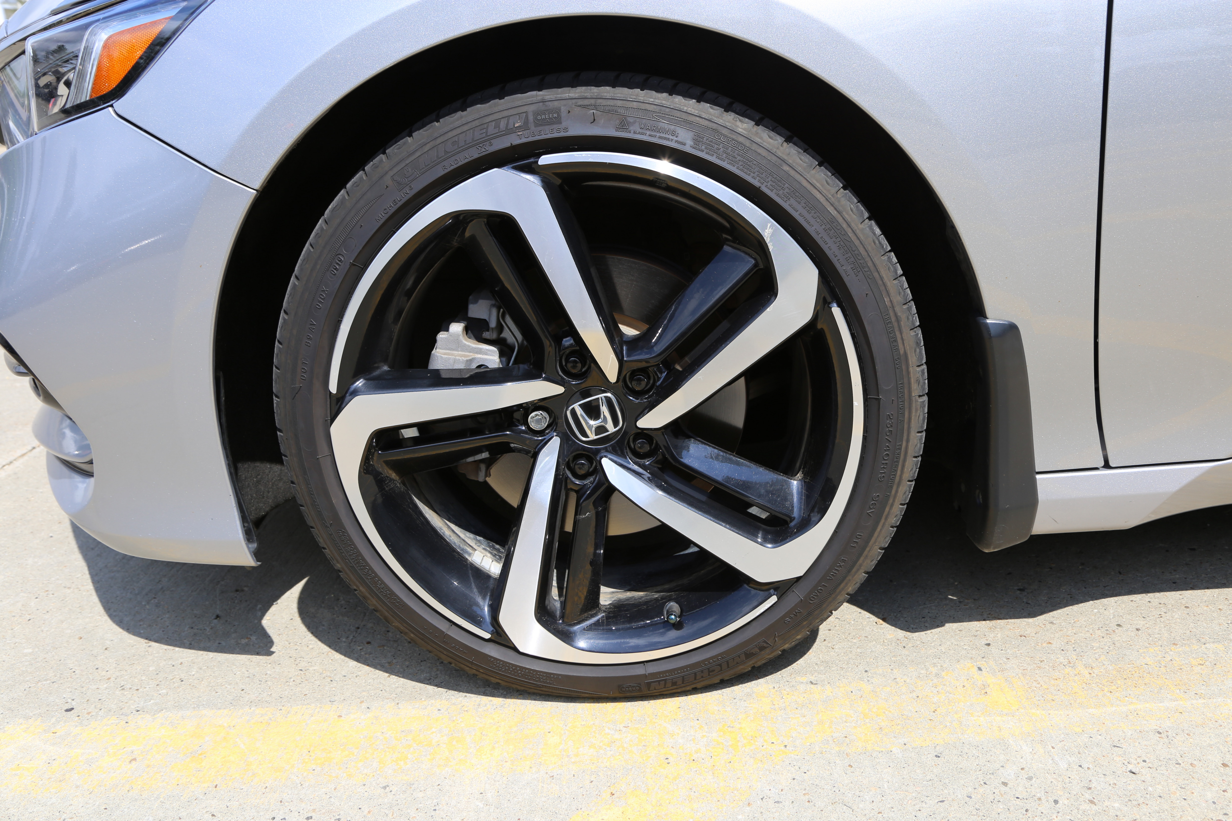 2019 Honda Accord Sport Wheels and Tires - photo 2