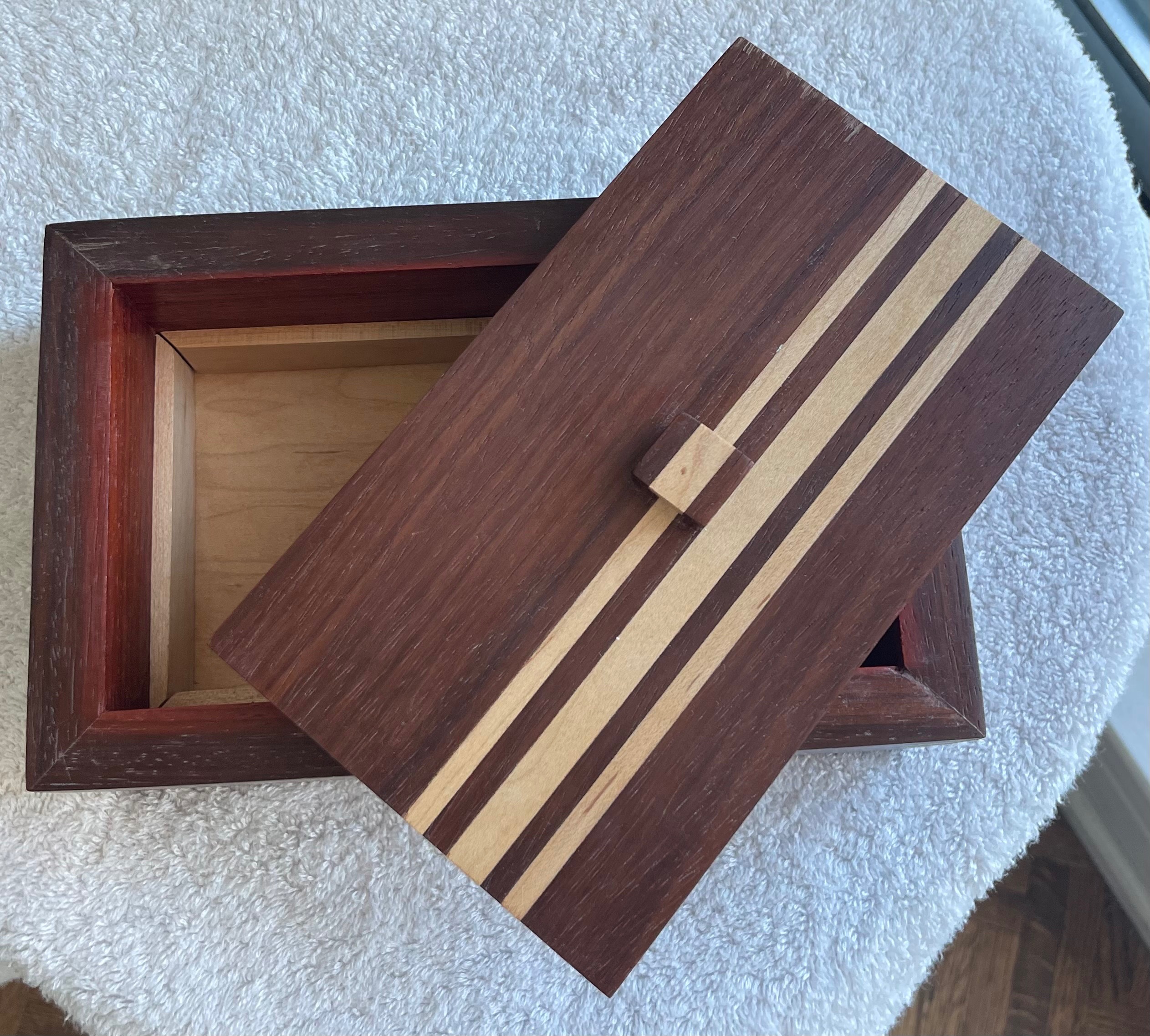 Handcrafted Artisan Wood Valet Keepsake Box w/ Inlay Lid - photo 2