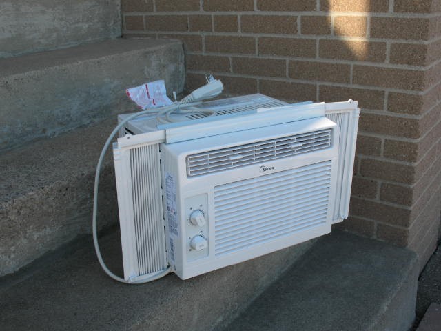 5000 BTU Window Air Conditioner - photo 2
